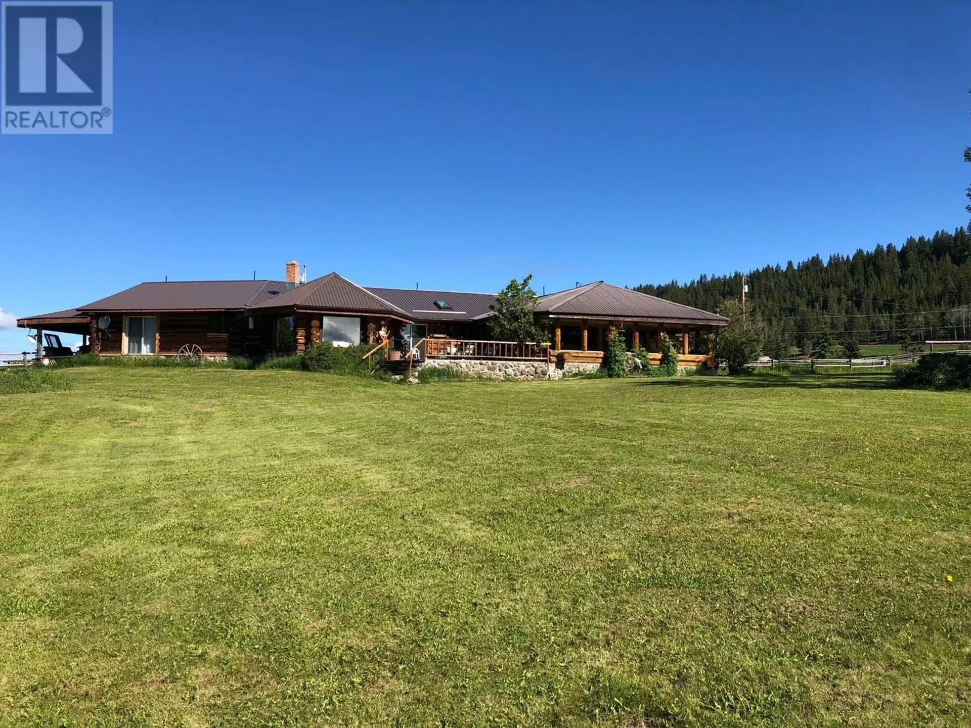 Property at 7806 N NORTH BONAPARTE ROAD, Bridge Lake, BC