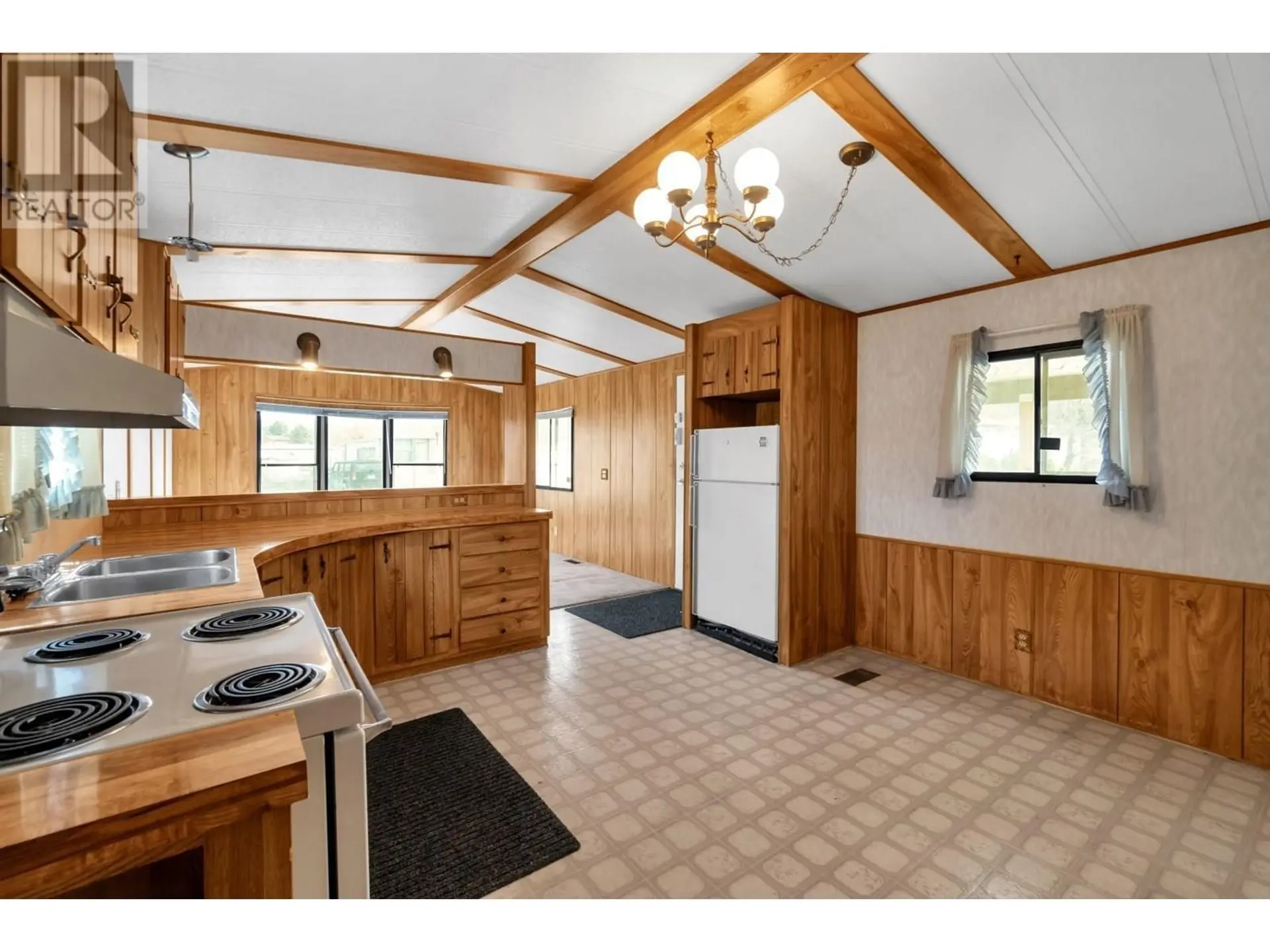 #105 2776 Clapperton Avenue - Image 3
