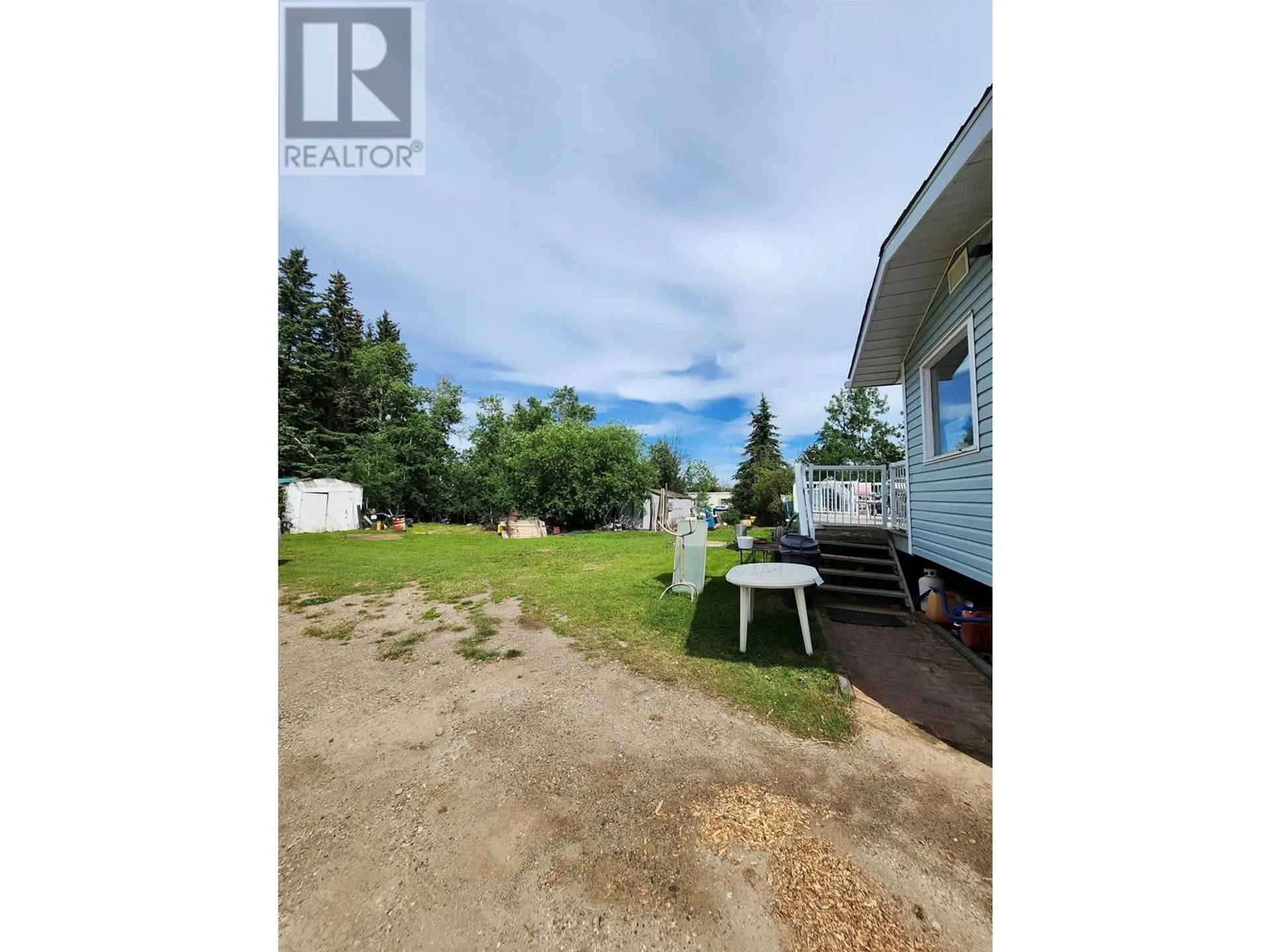 12208 OAK AVENUE - Image 3