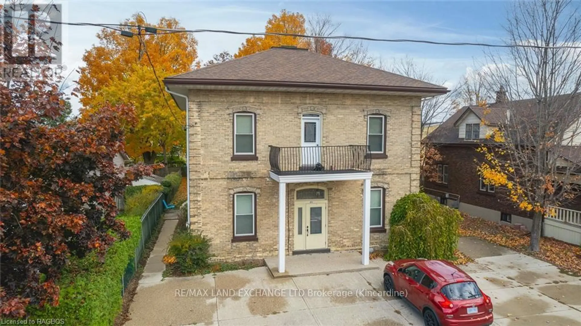 695 MILL STREET - Image 3