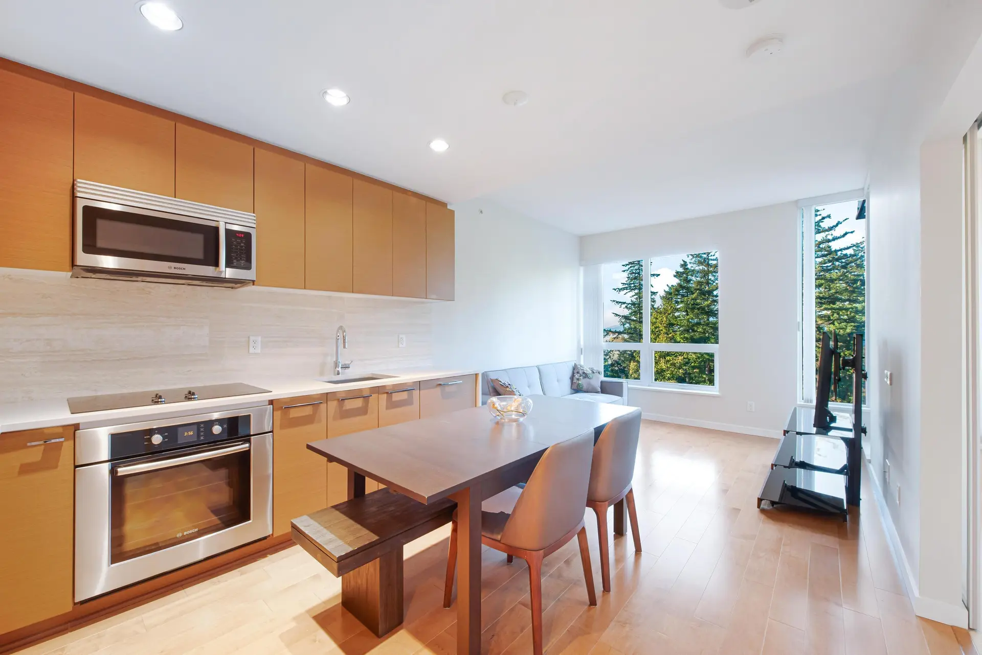 #1709 5728 Berton Avenue - Image 6