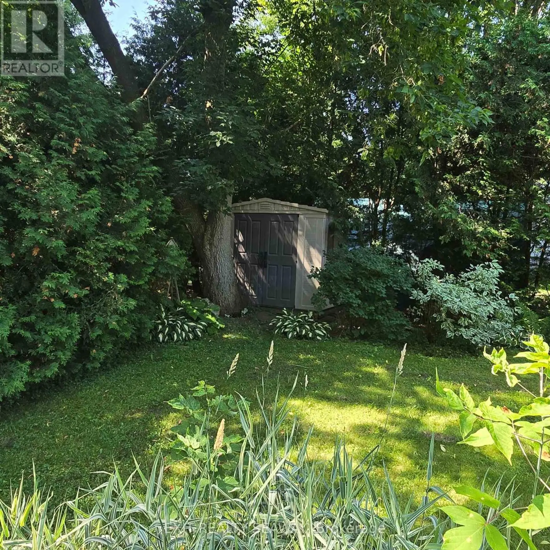 8154 VICTORIA STREET - Image 14
