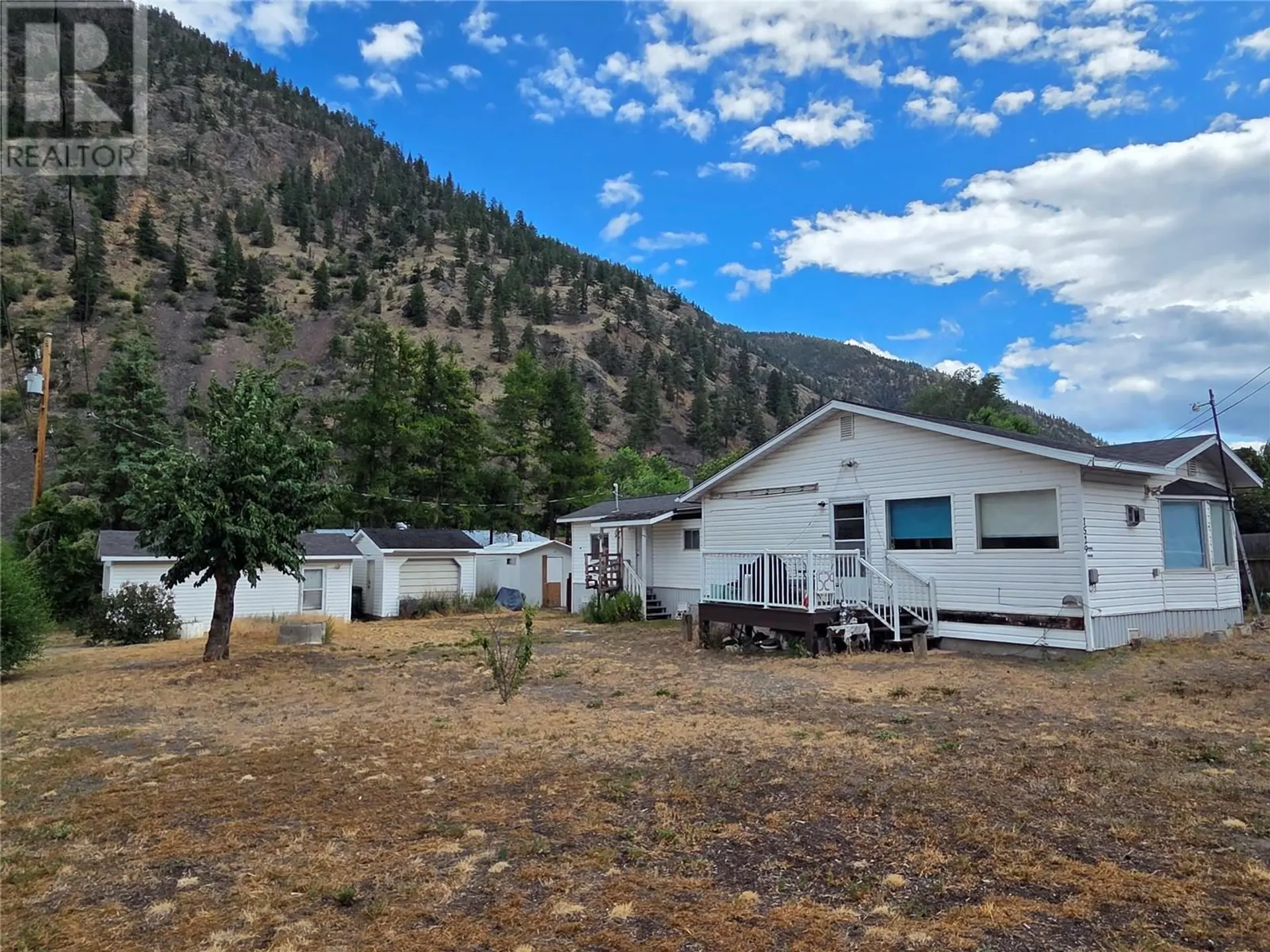 1529 Main Street - Image 16