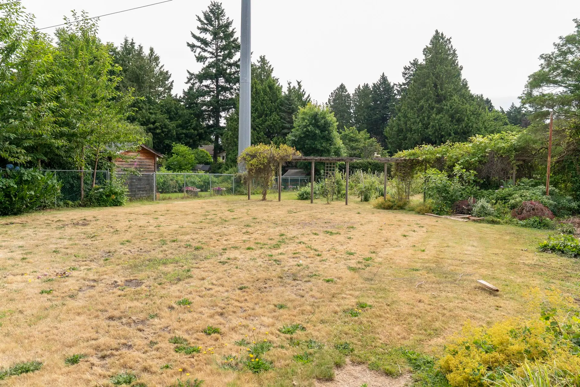 1404 53a Street - Image 8