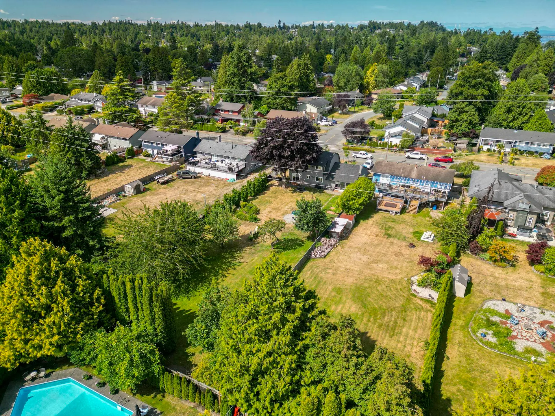 1370 53a Street - Image 10