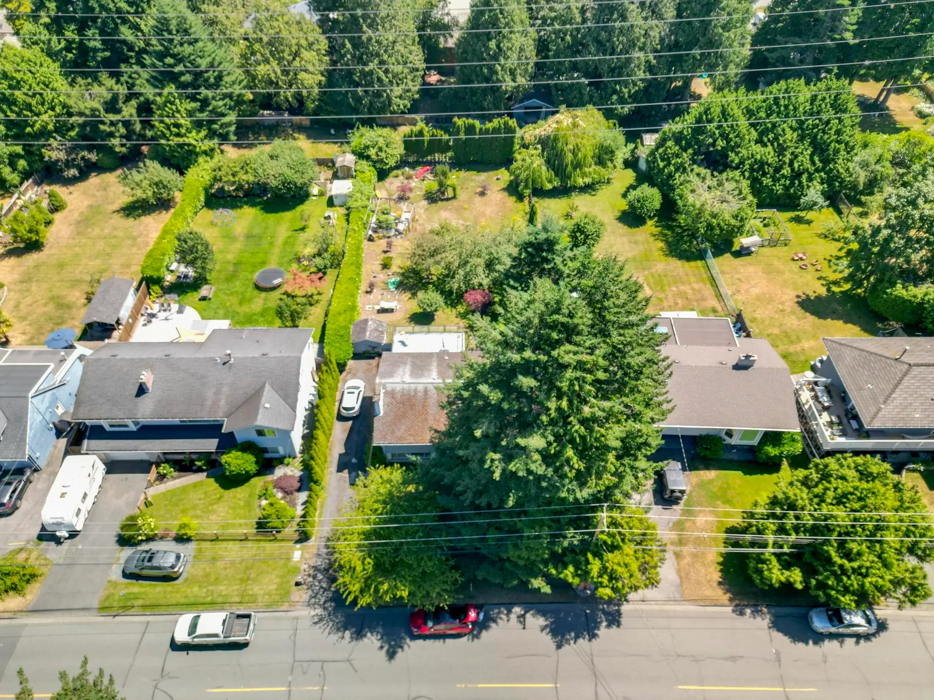 1546 53a Street - Image 9