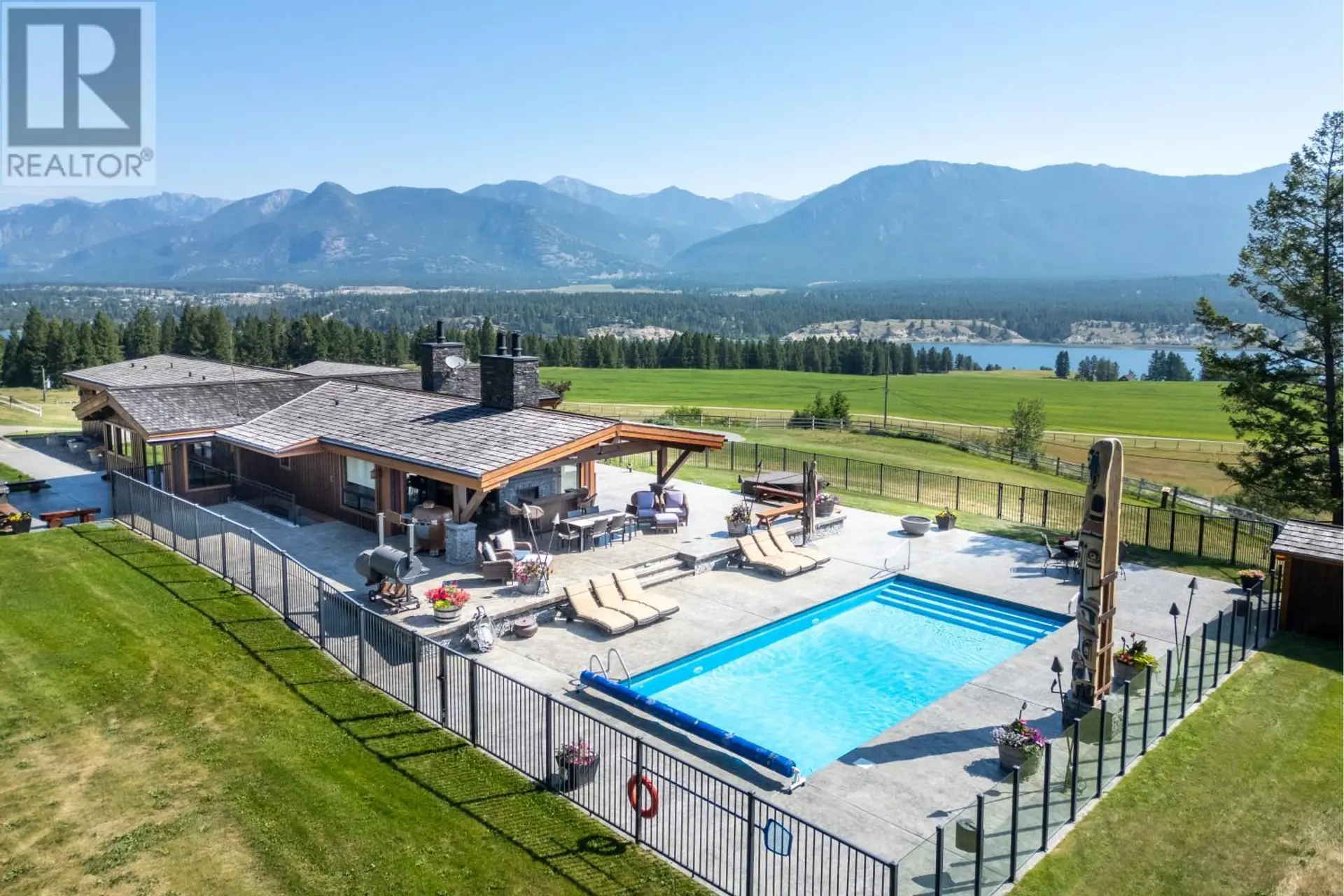 Property at 2175 WESTSIDE Road, Invermere, BC