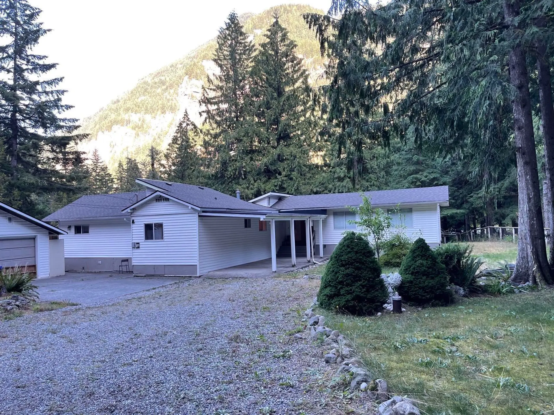 Property at 19552 Silver Skagit Road, Hope, BC