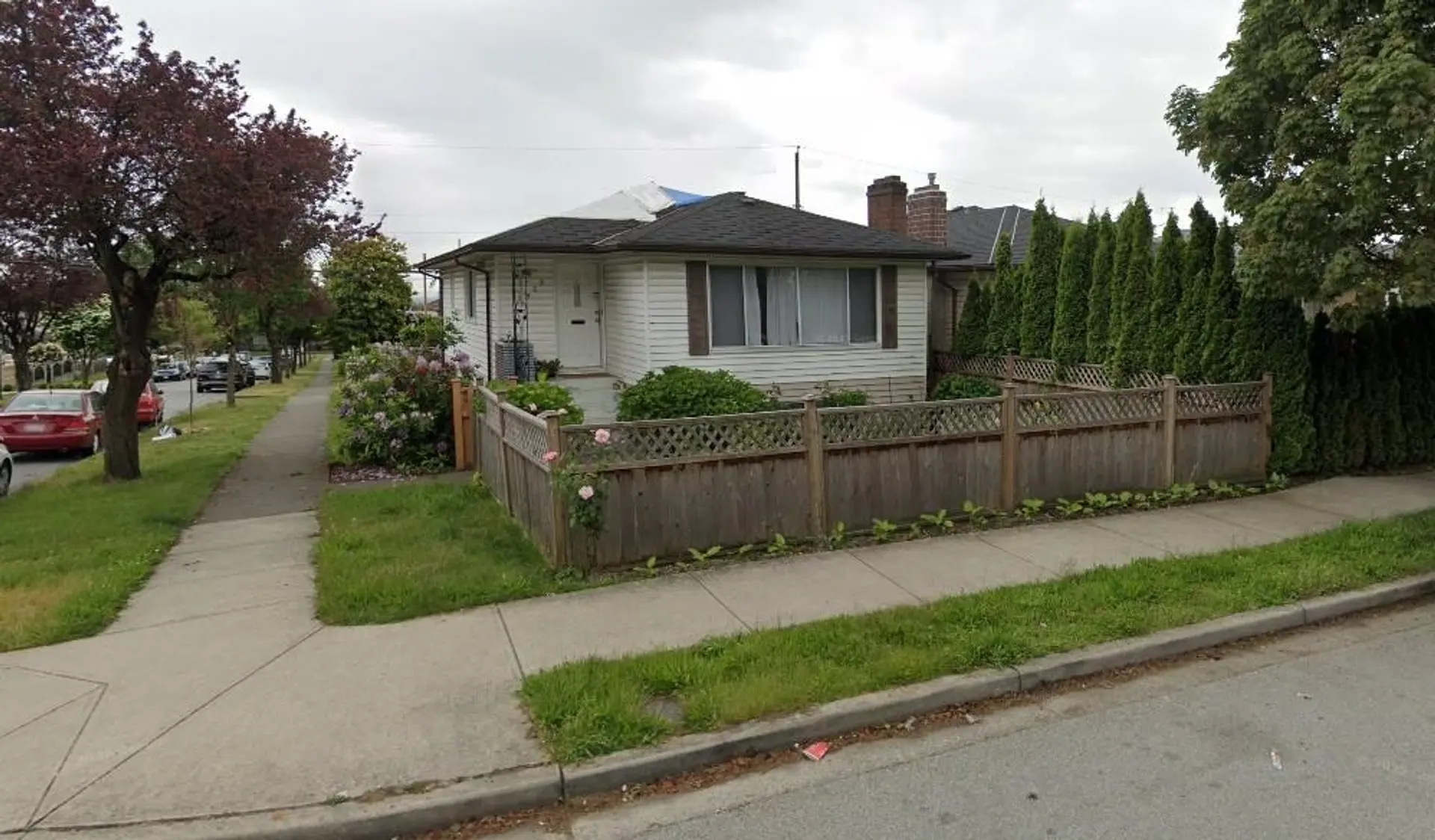 Property at 1352 E 57th Avenue, Vancouver, BC