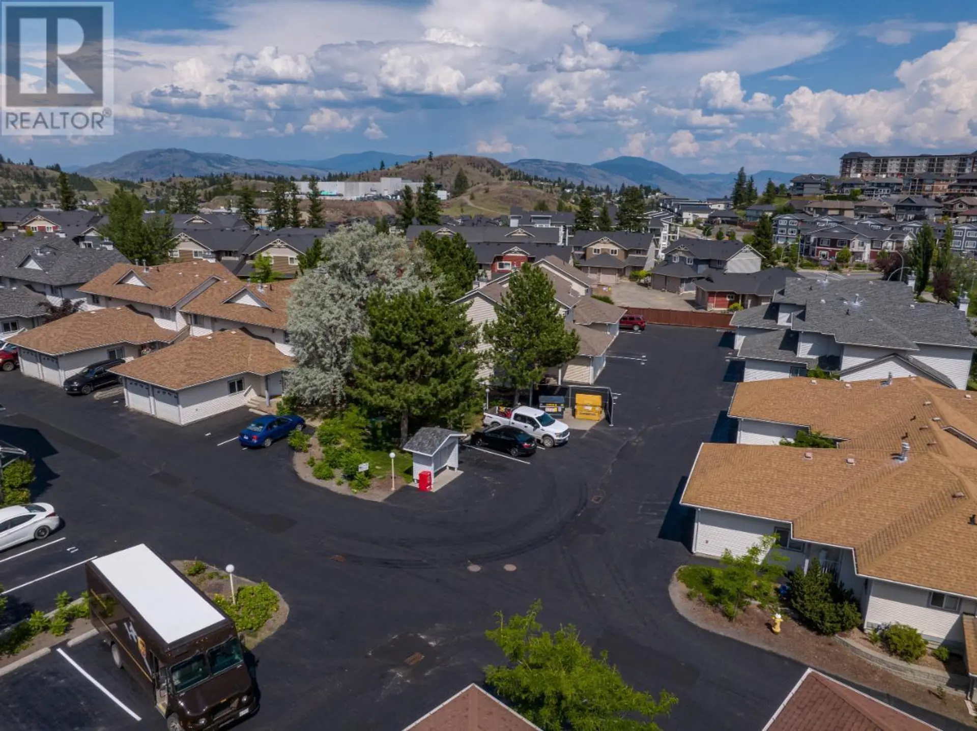 #88 1920 HUGH ALLAN Drive - Image 4