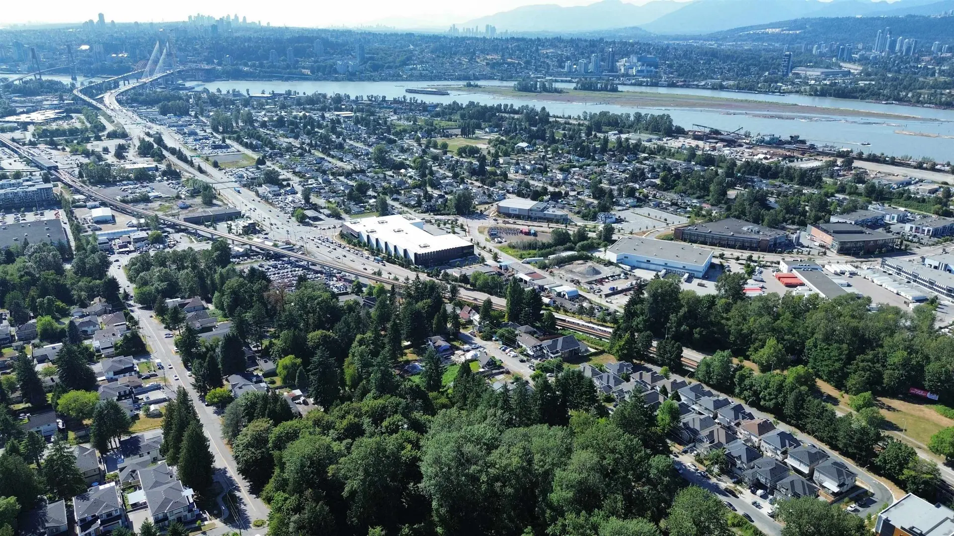 10927 128a Street - Image 5