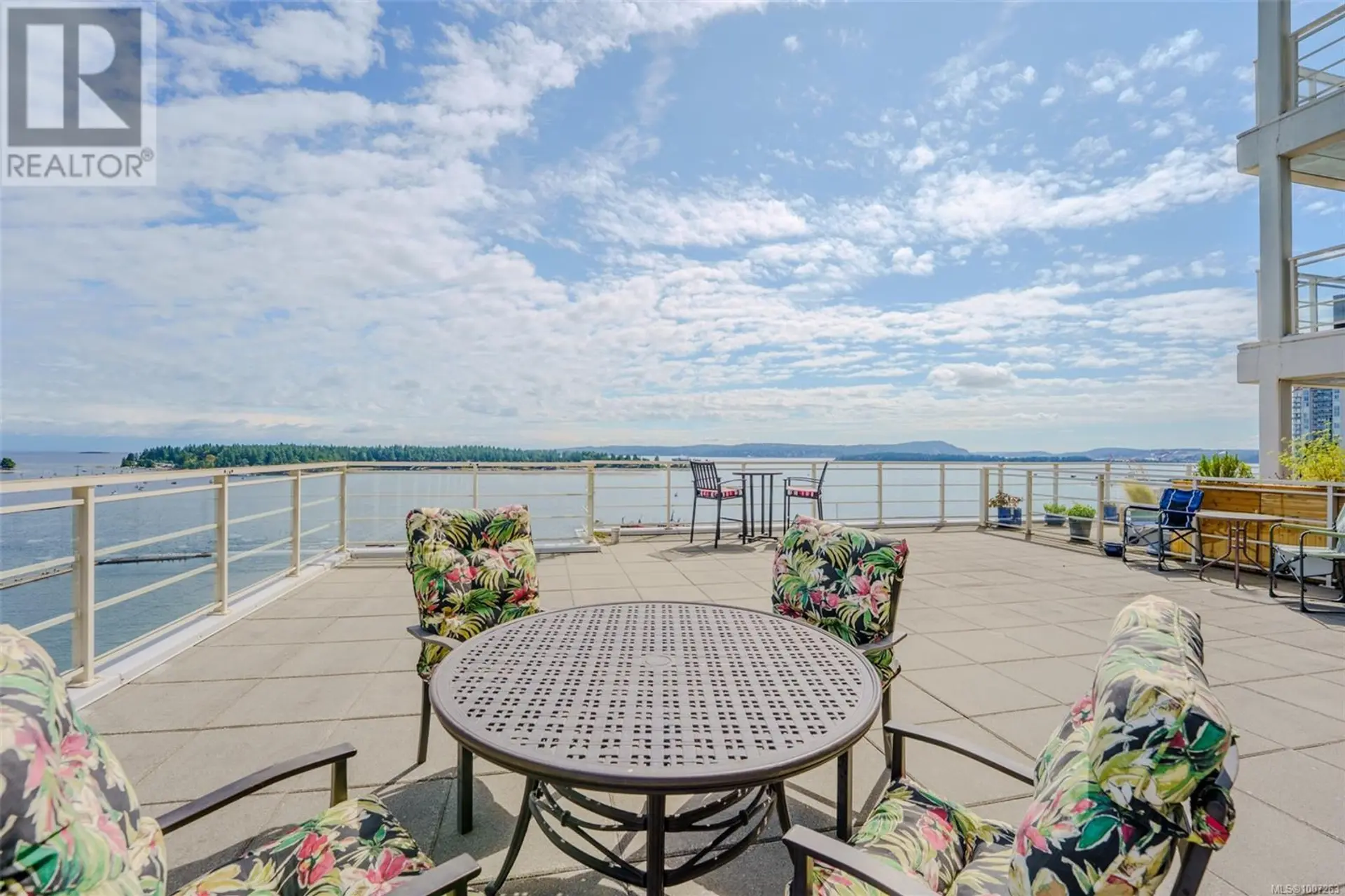 Property at #805 38 Front St, Nanaimo, BC