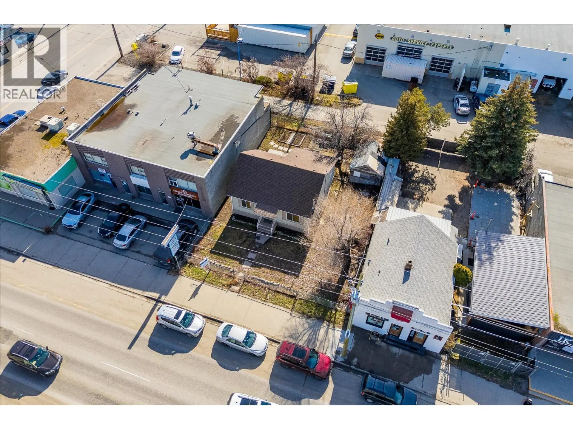 2465 Main Street - Image 4