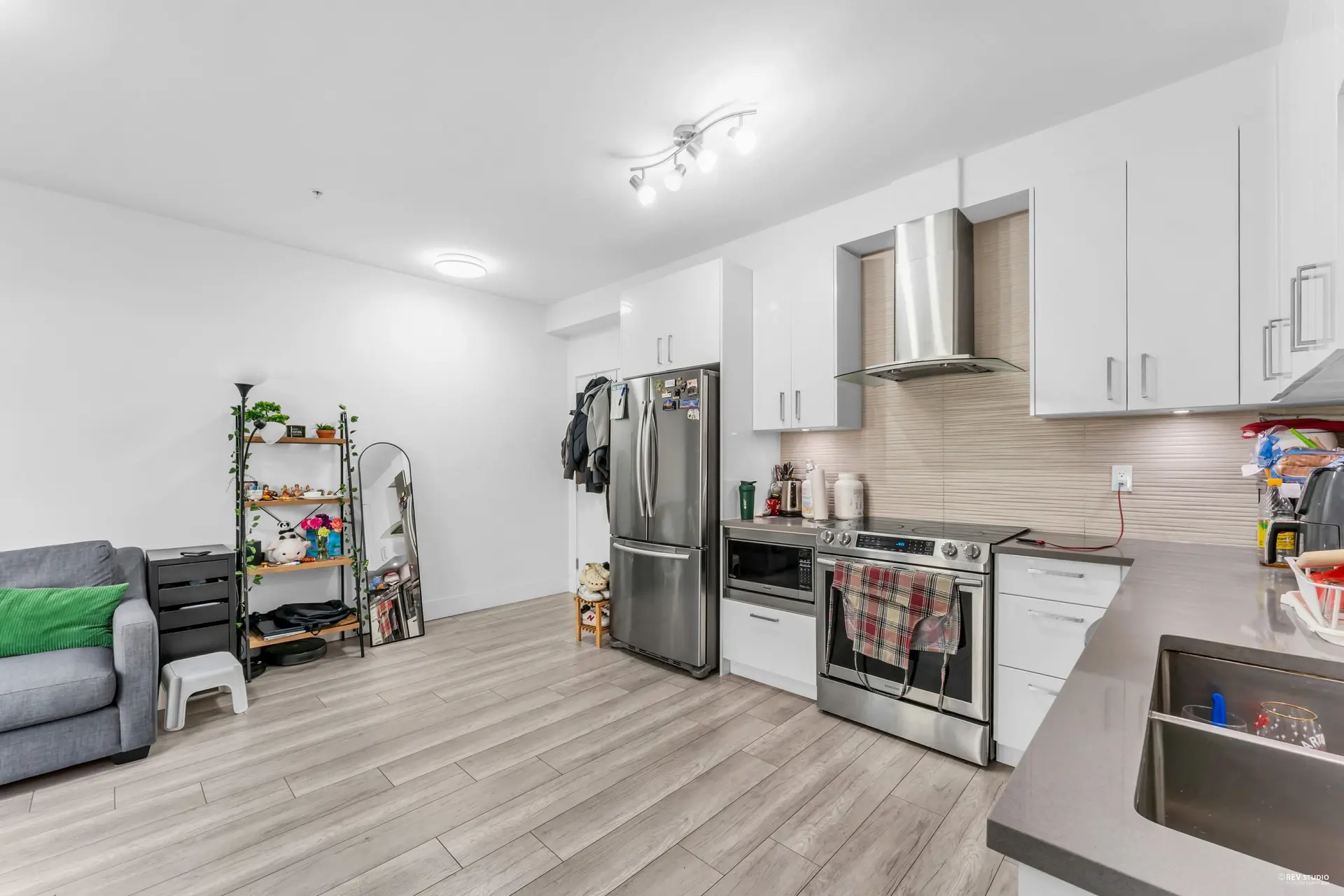 #B107 9689 140 Street - Image 9