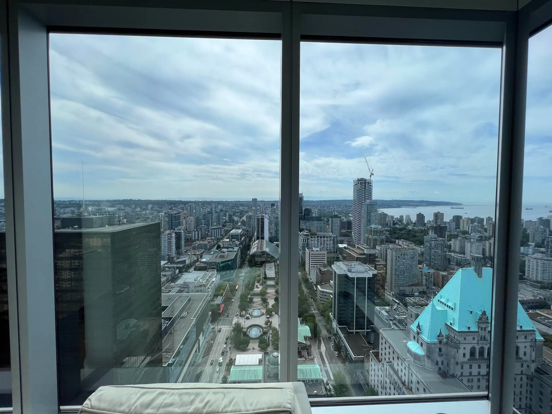 #4601 667 Howe Street - Image 12