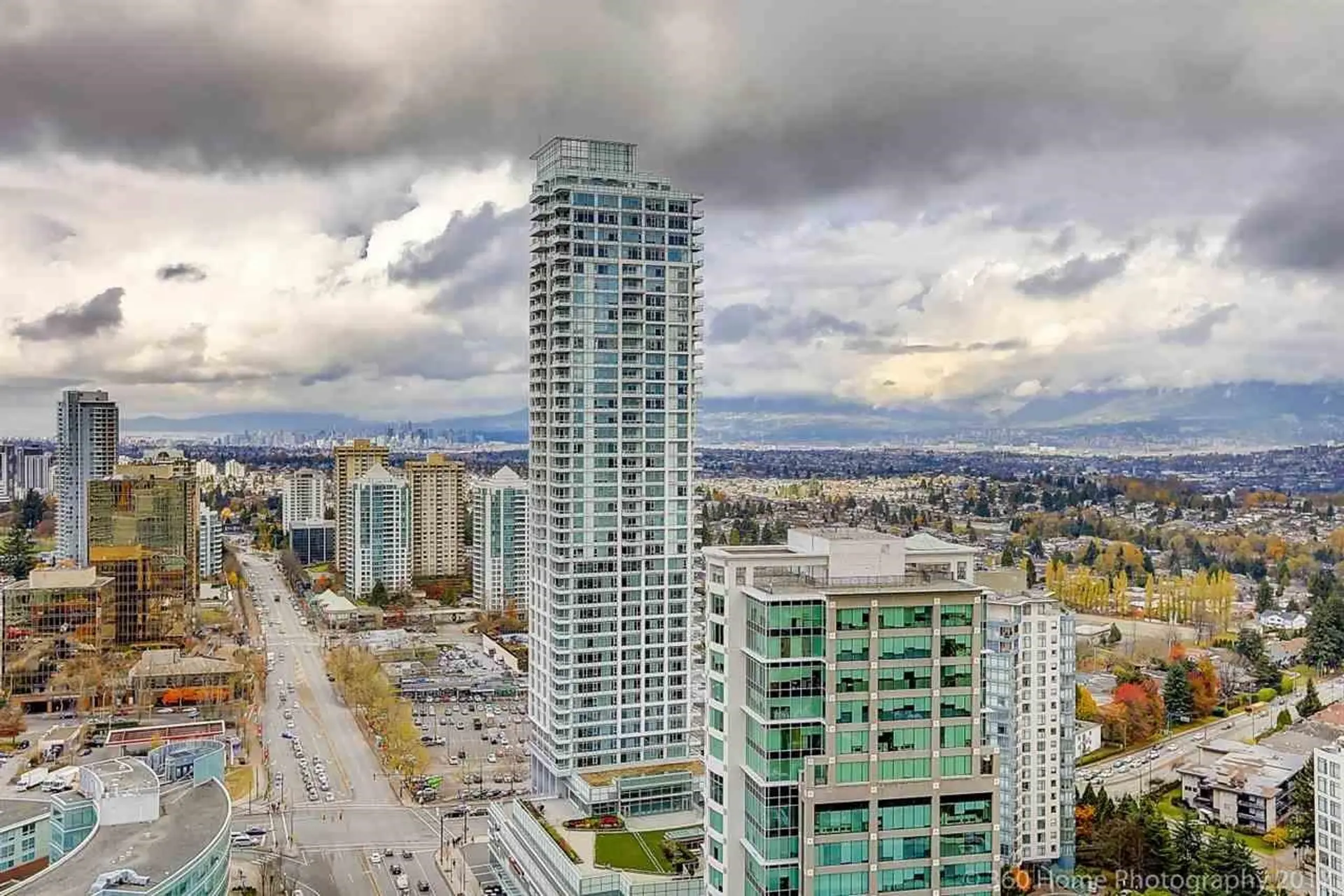 #3302 4688 Kingsway - Image 8