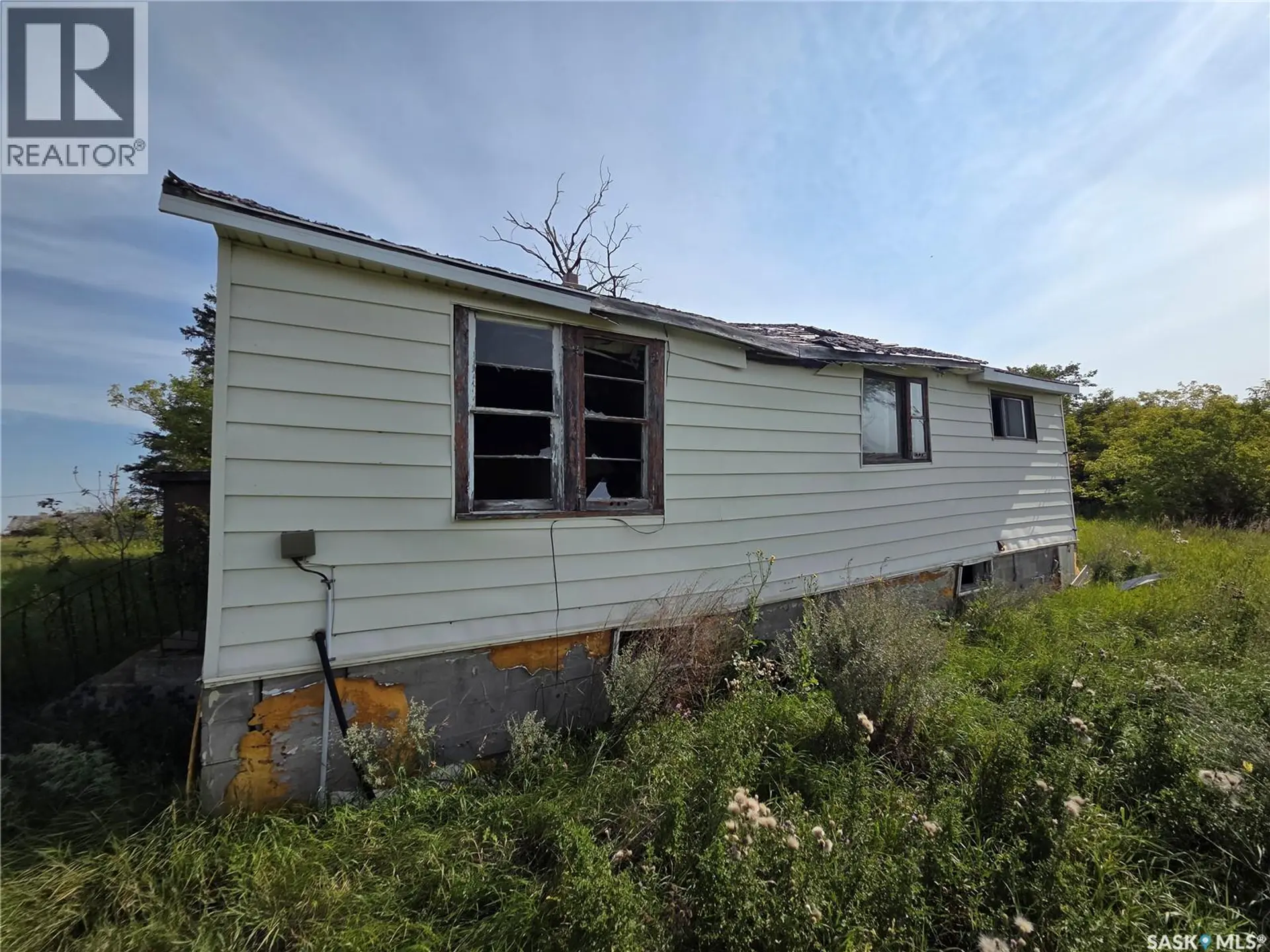 8 Sutherland STREET - Image 5