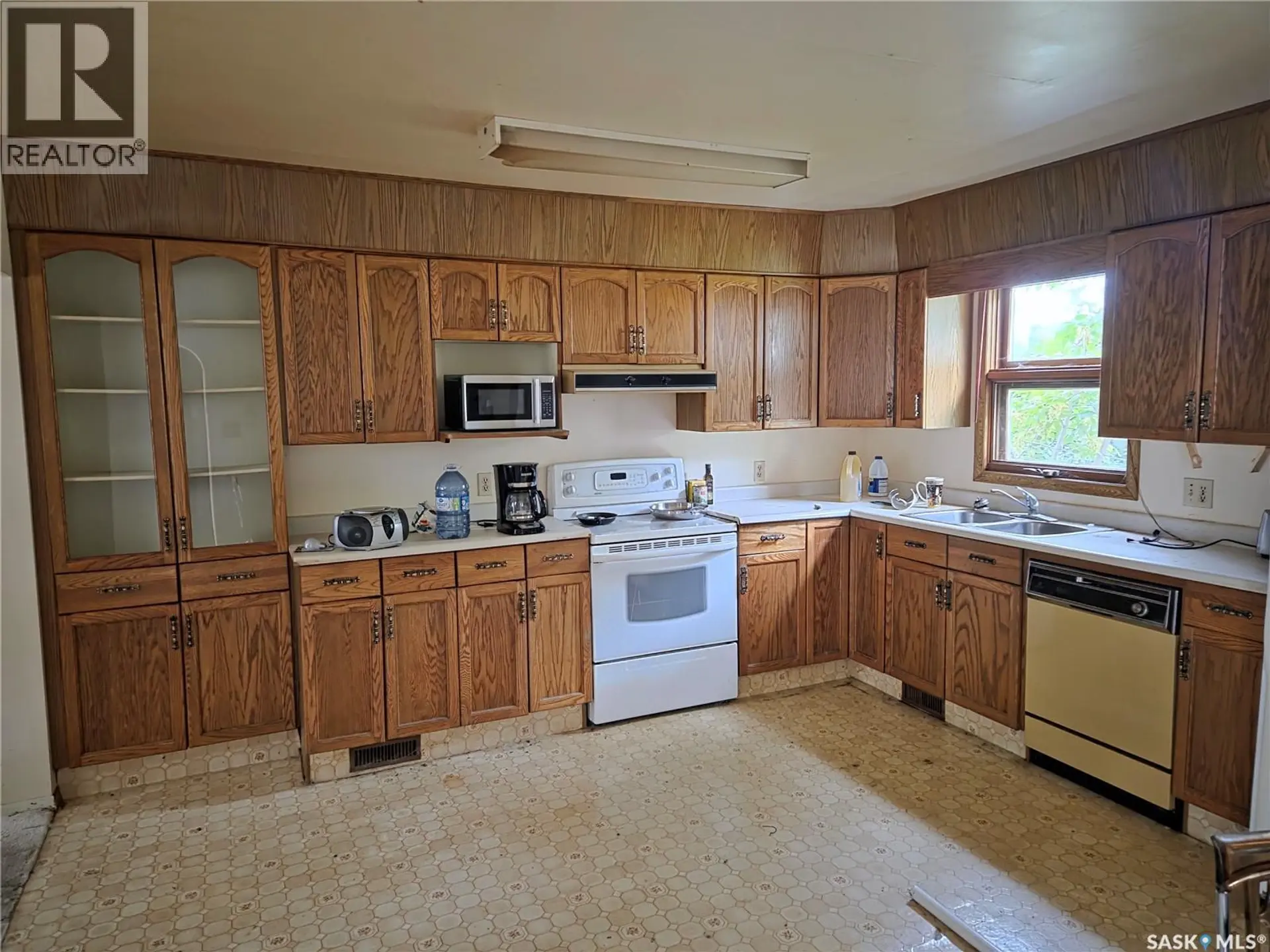 227 Main STREET - Image 2