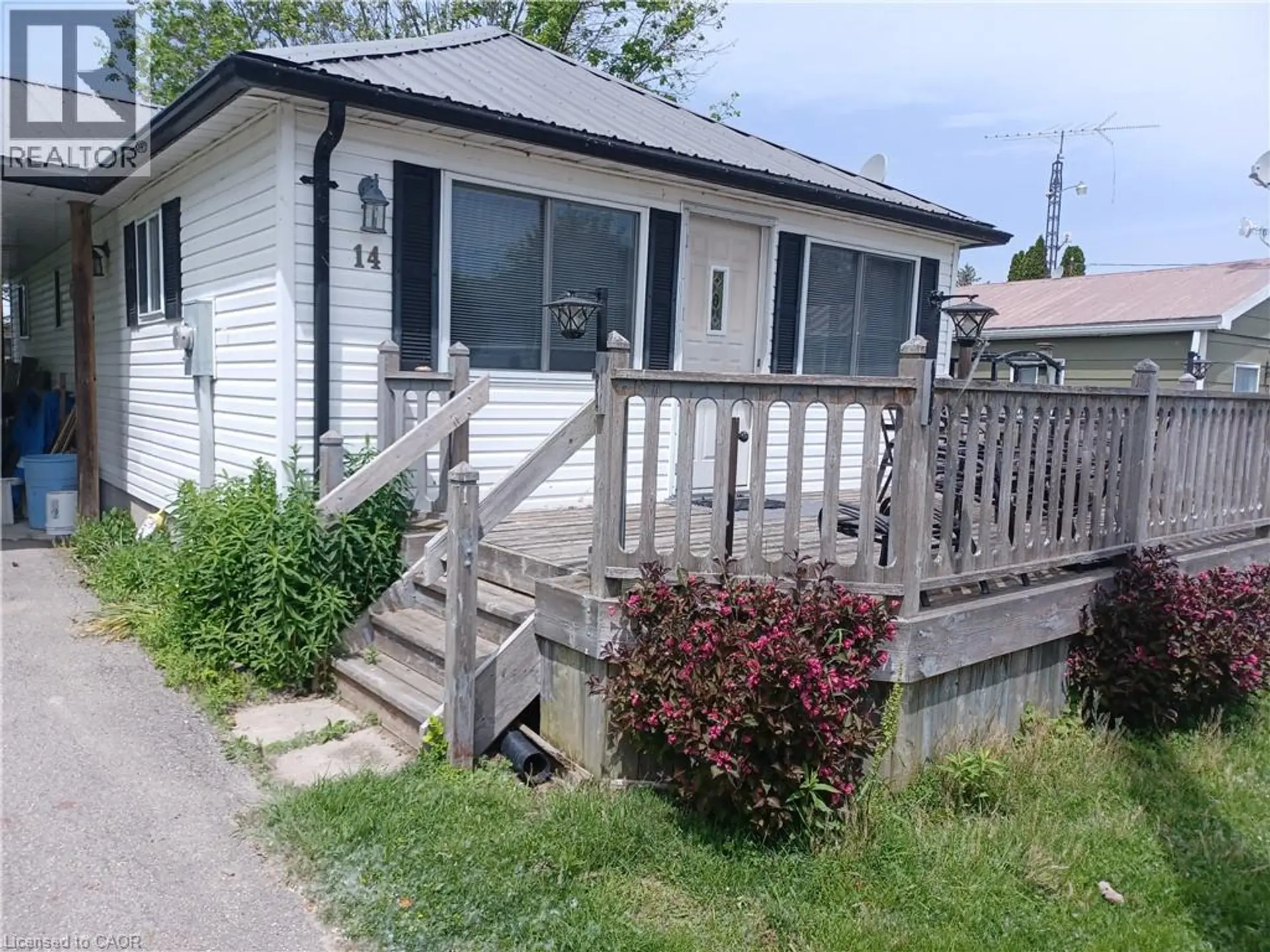 14 BASS LANE - Image 1