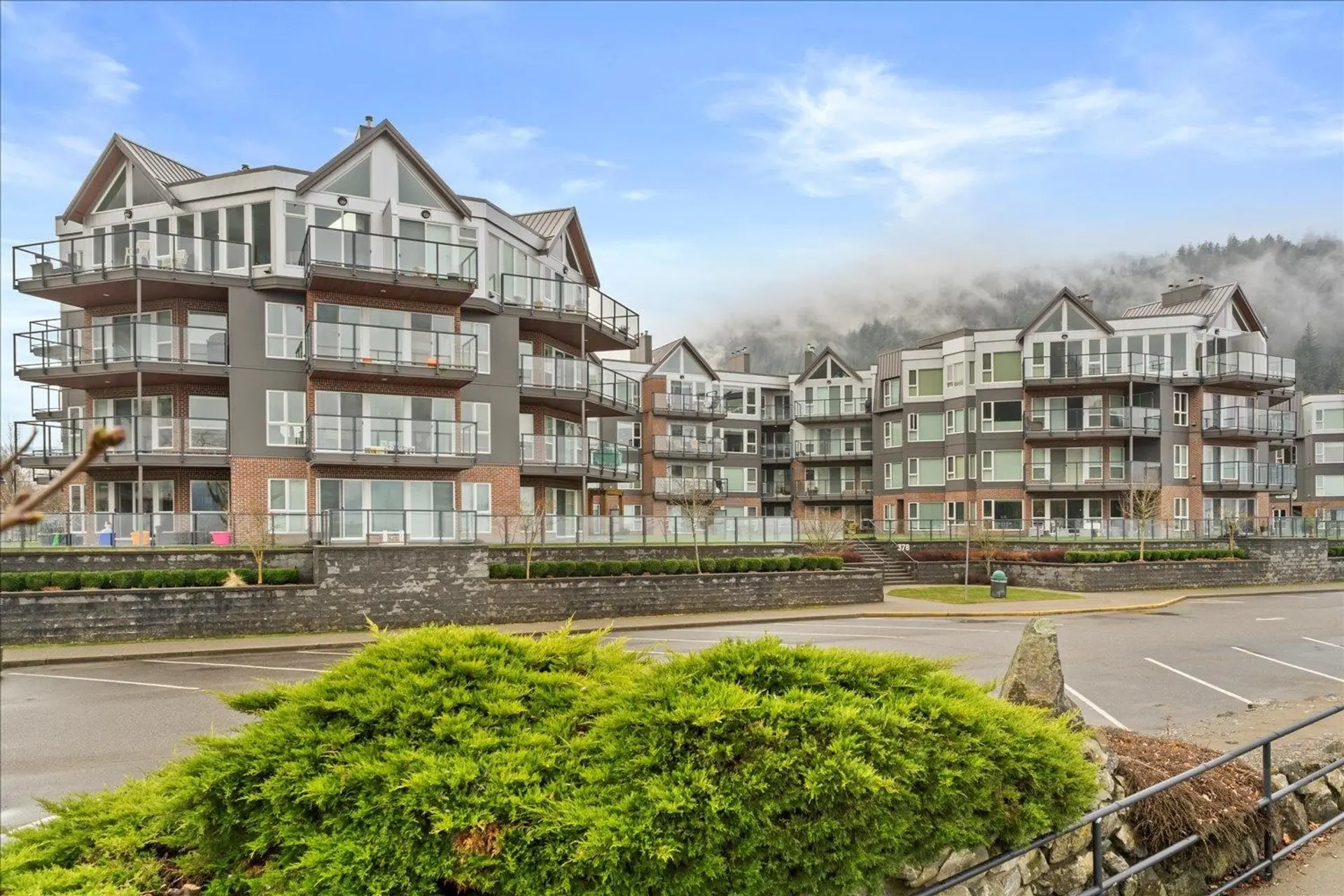 Property at #209 378 Esplanade Avenue, Harrison Hot Springs, BC