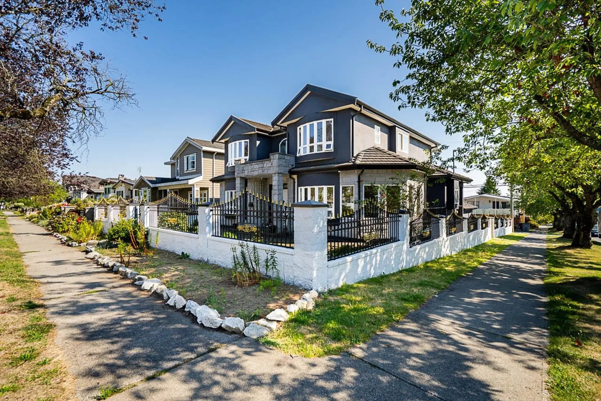 Property at 1306 E 60 Avenue, Vancouver, BC