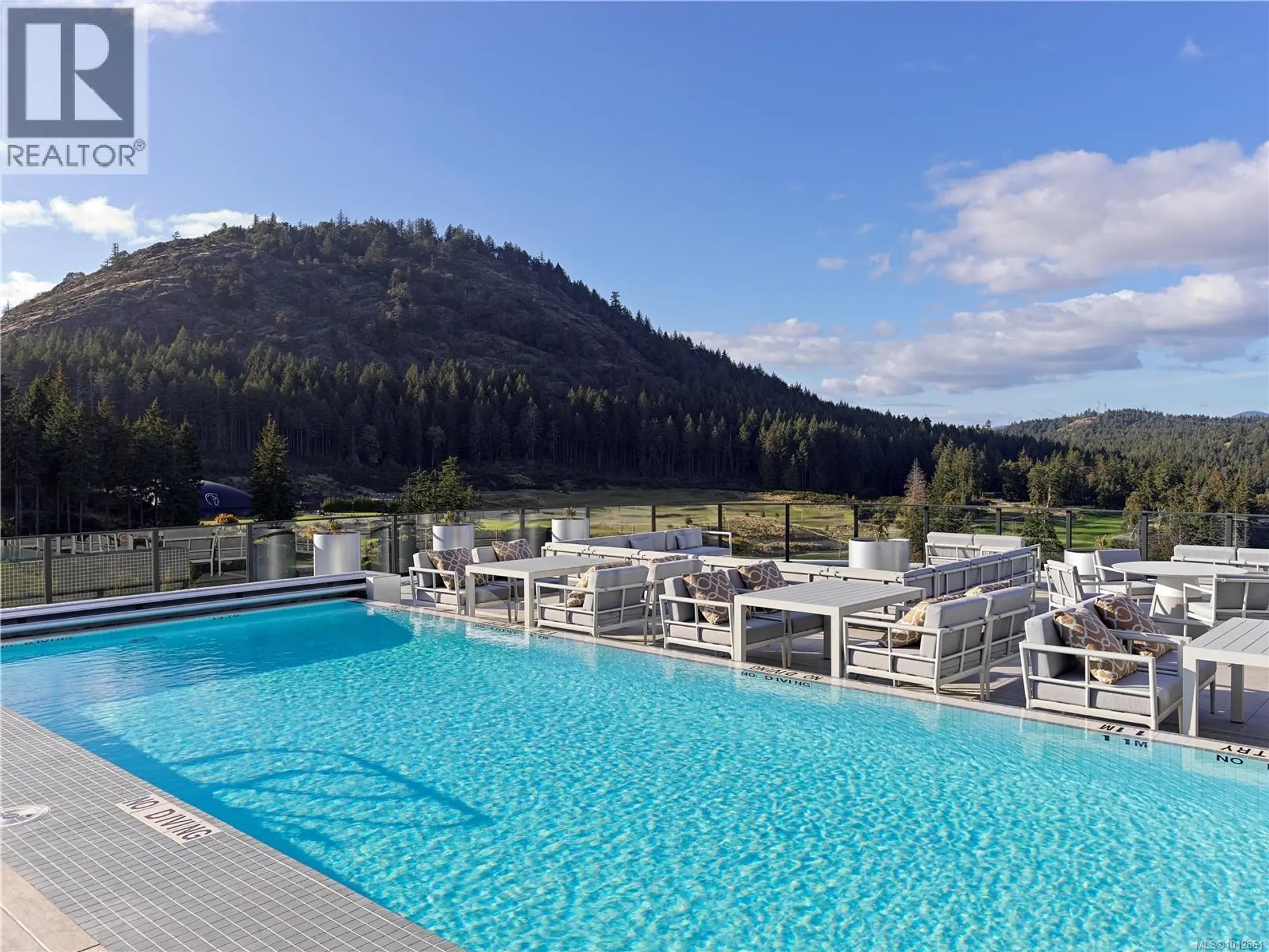 Property at #1604 2000 Hannington Rd, Langford, BC