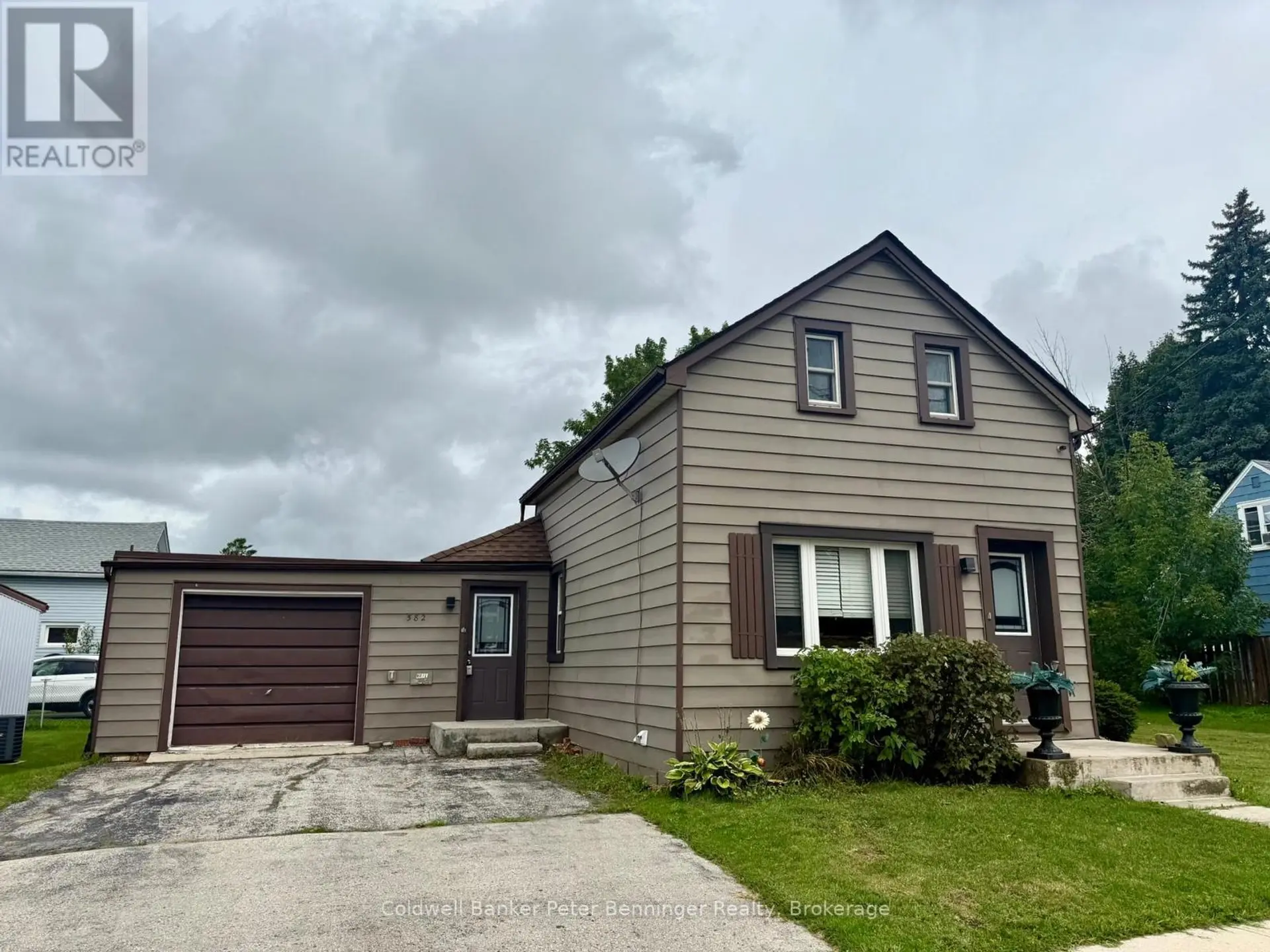 582 9TH STREET - Image 1