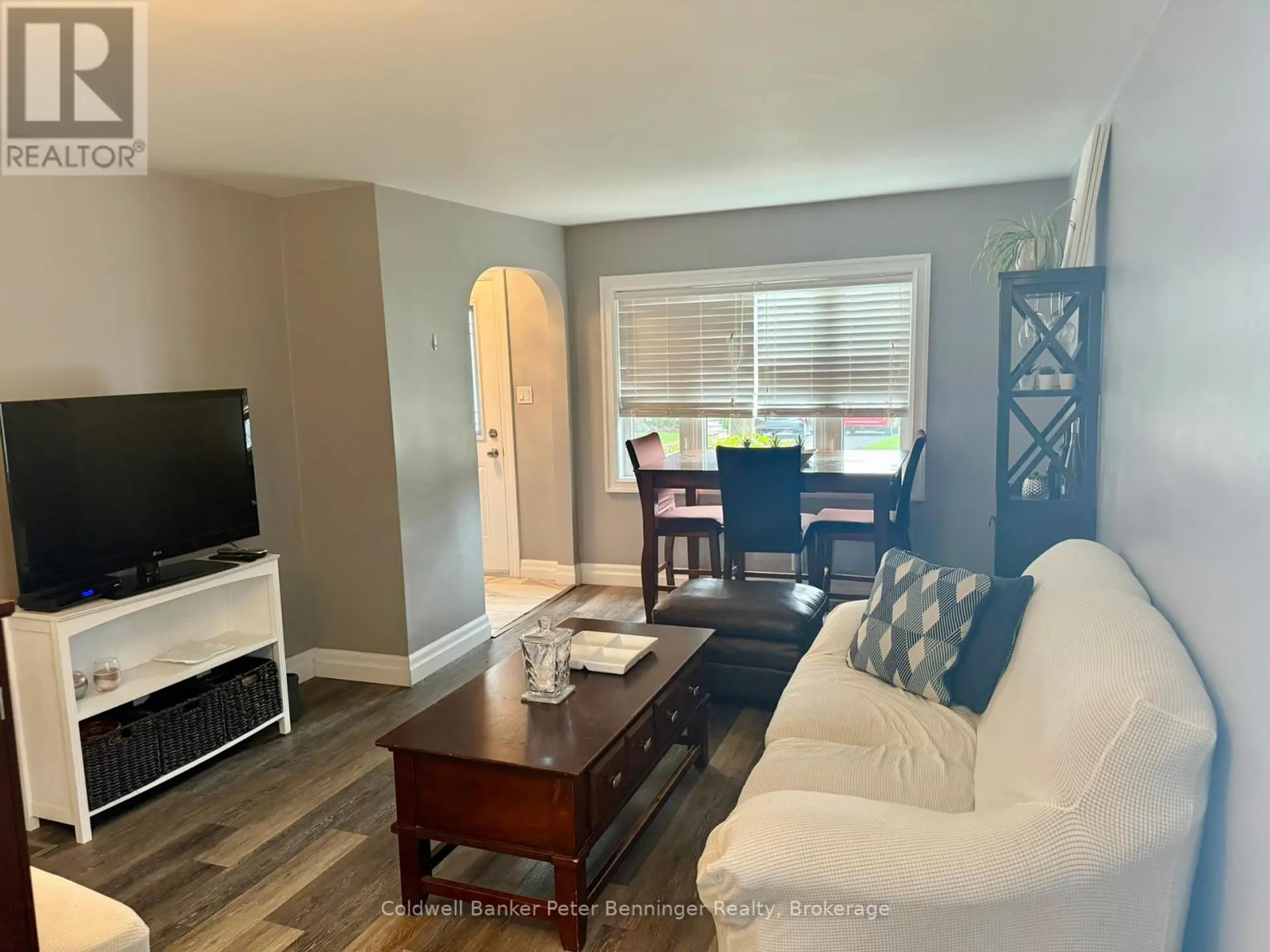 582 9TH STREET - Image 7