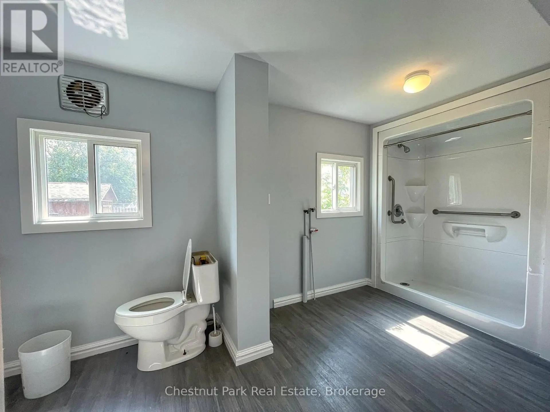 383 THOMPSON STREET - Image 10