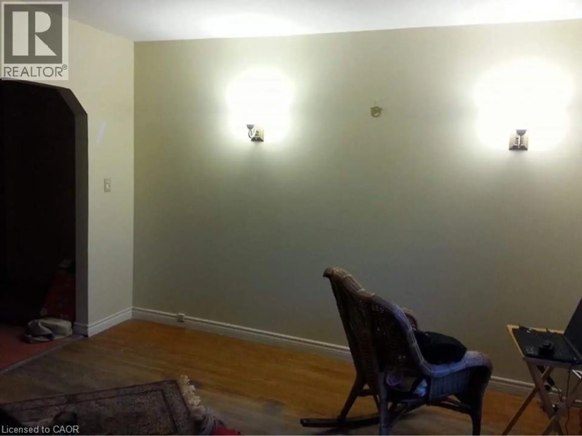 1373 BARTON STREET E - Image 5
