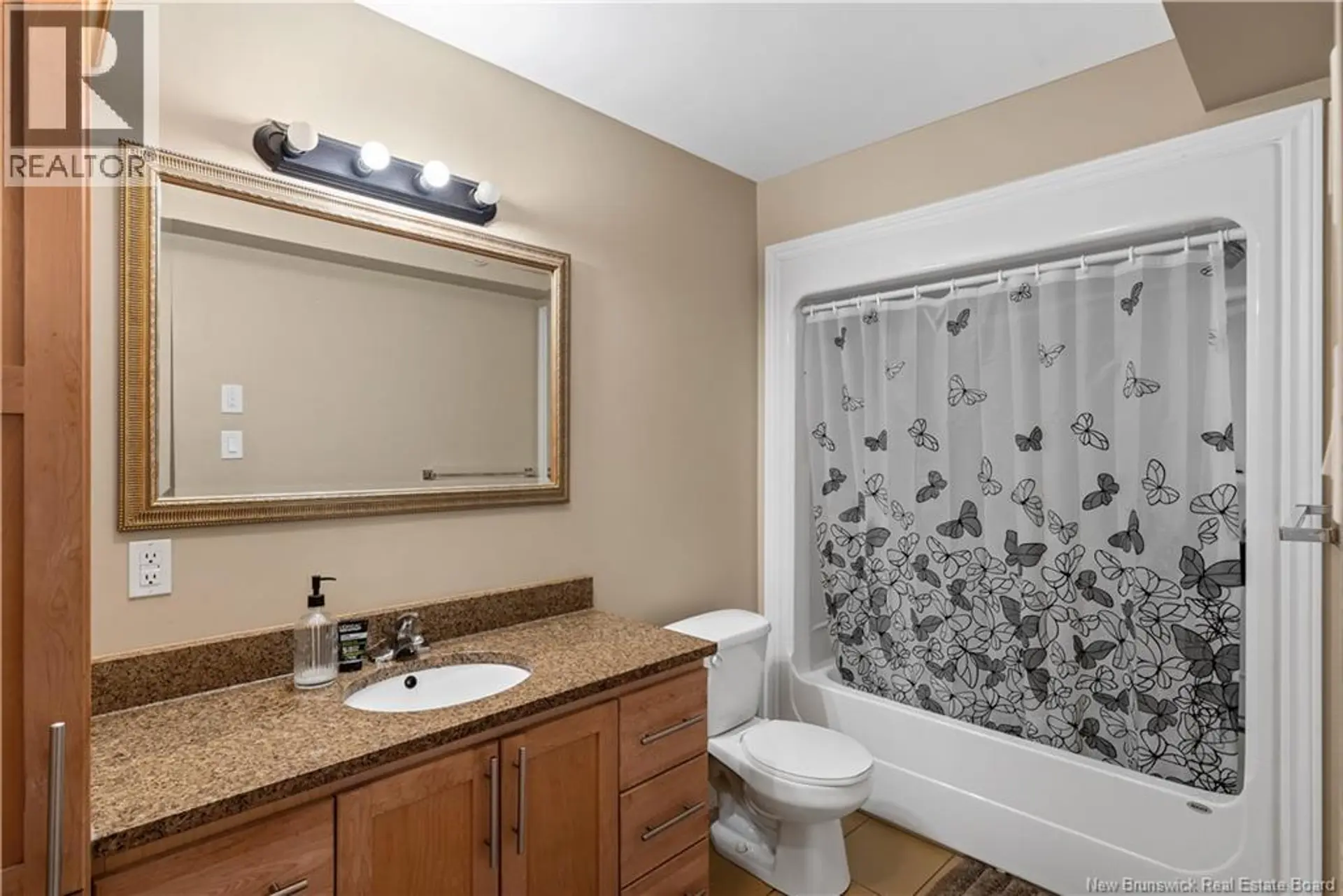 #106 33 SIFROI STREET - Image 13