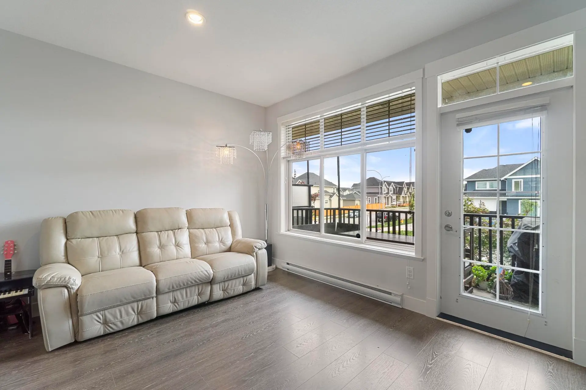 #104 19525 73 Avenue - Image 2