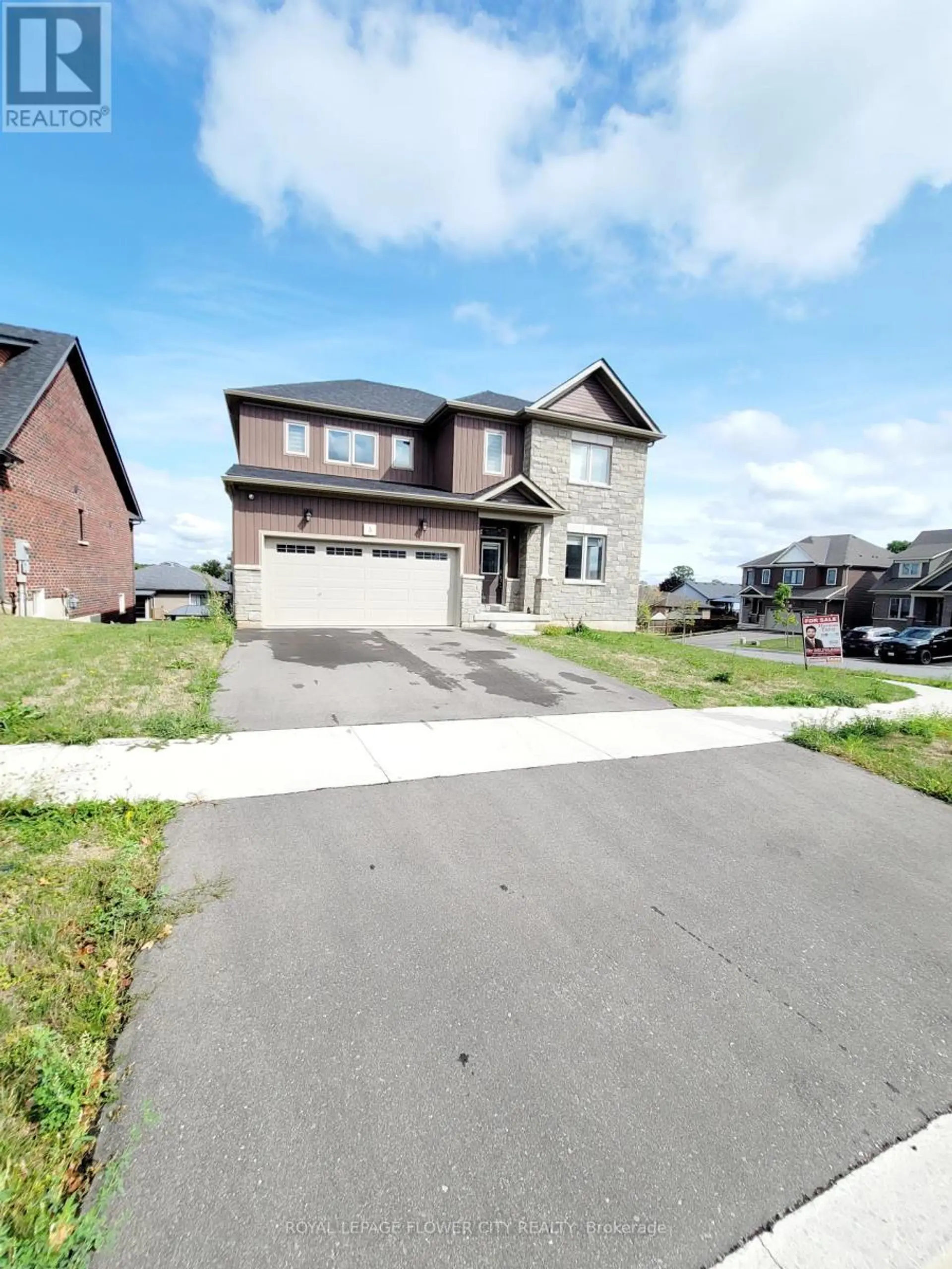 5 ORIOLE CRESCENT - Image 1