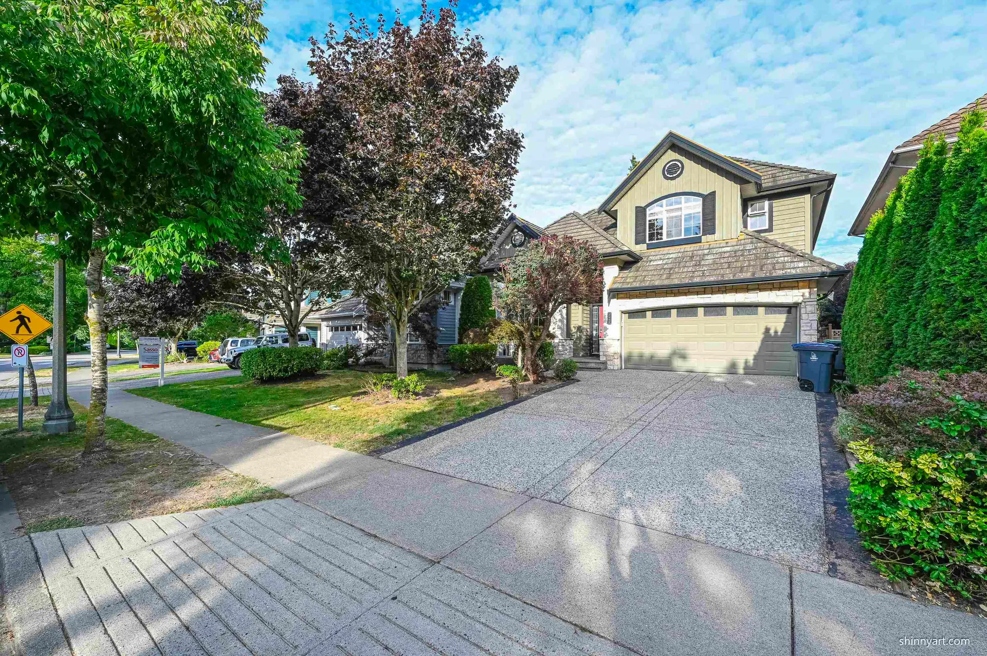 Property at 3458 Rosemary Heights Crescent, Surrey, BC