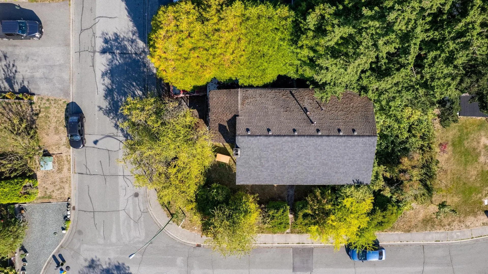7946 116a Street - Image 14