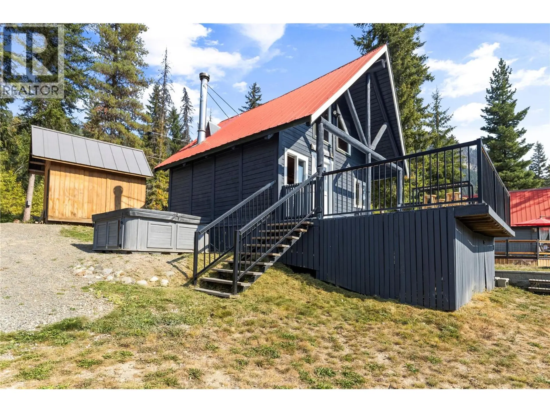 #23.6 4220 BARRIERE LAKES ROAD Road - Image 15