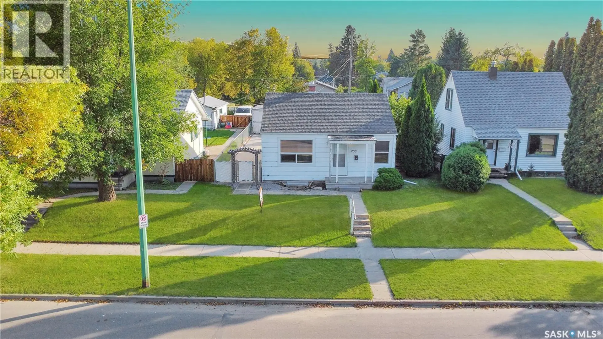 755 4TH STREET E - Image 1