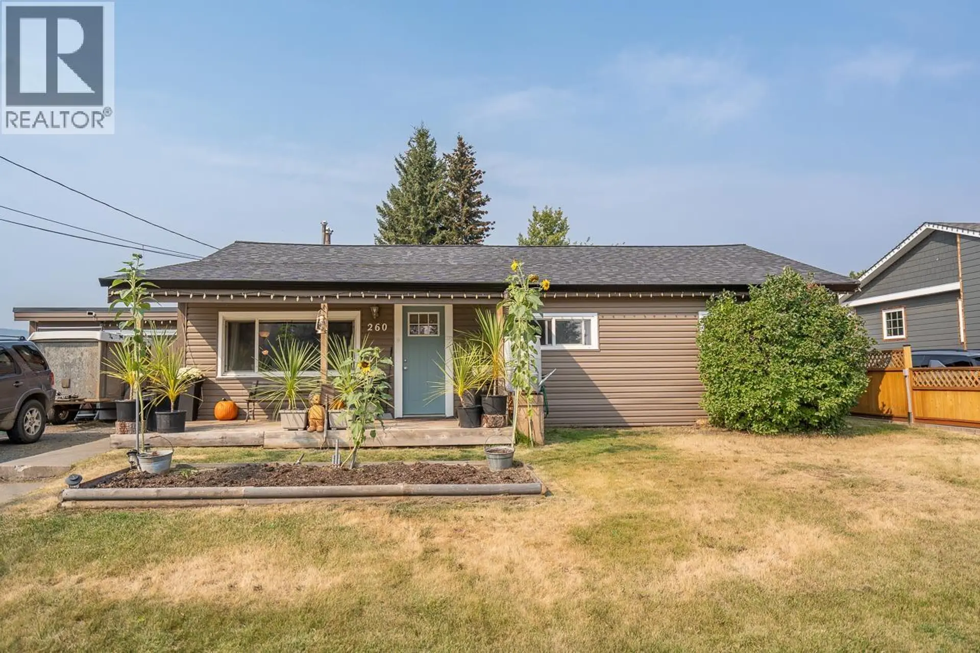Property at 260 DOGWOOD AVENUE, 100 Mile House, BC