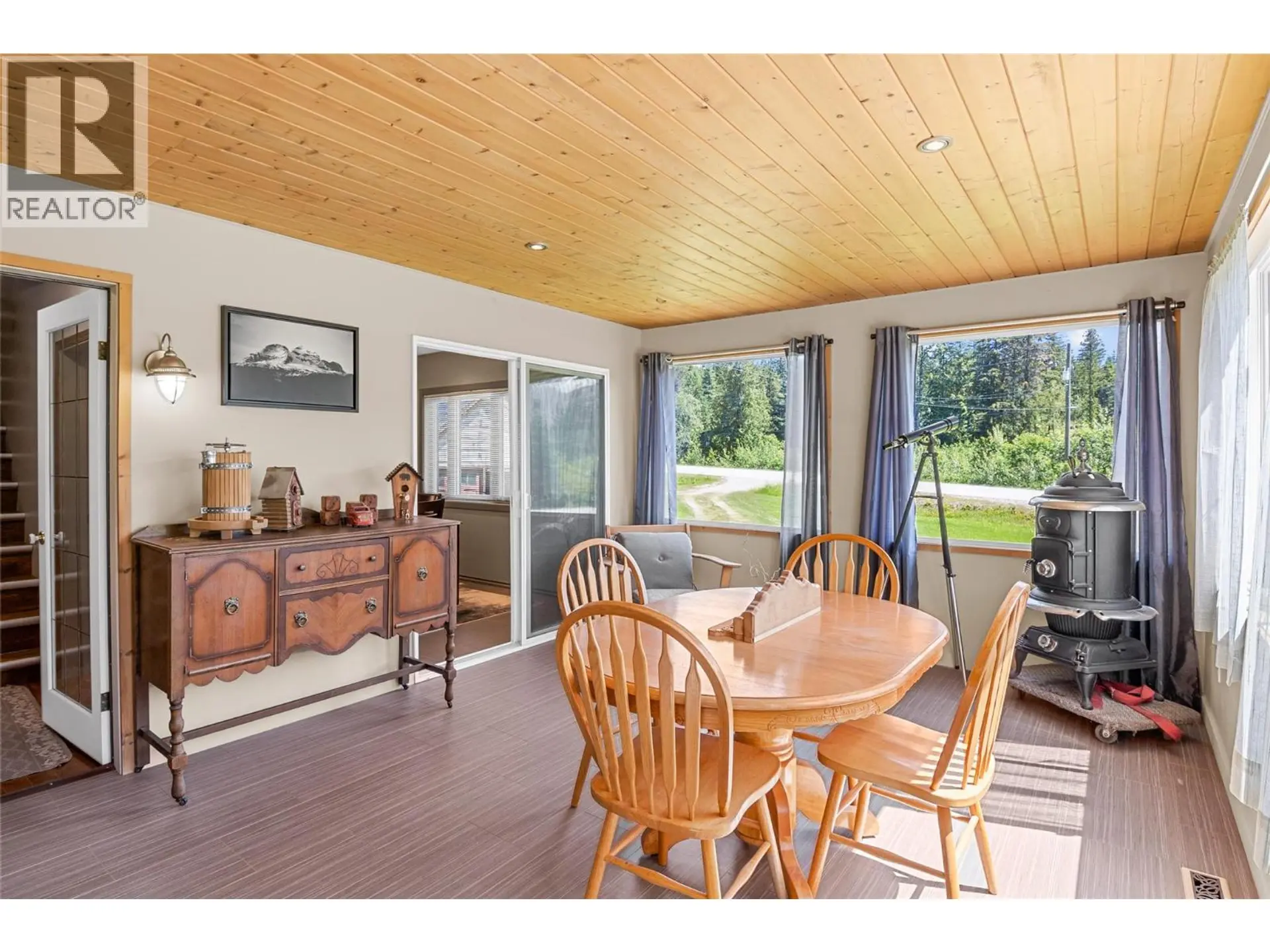 1734 MT Begbie Road - Image 9