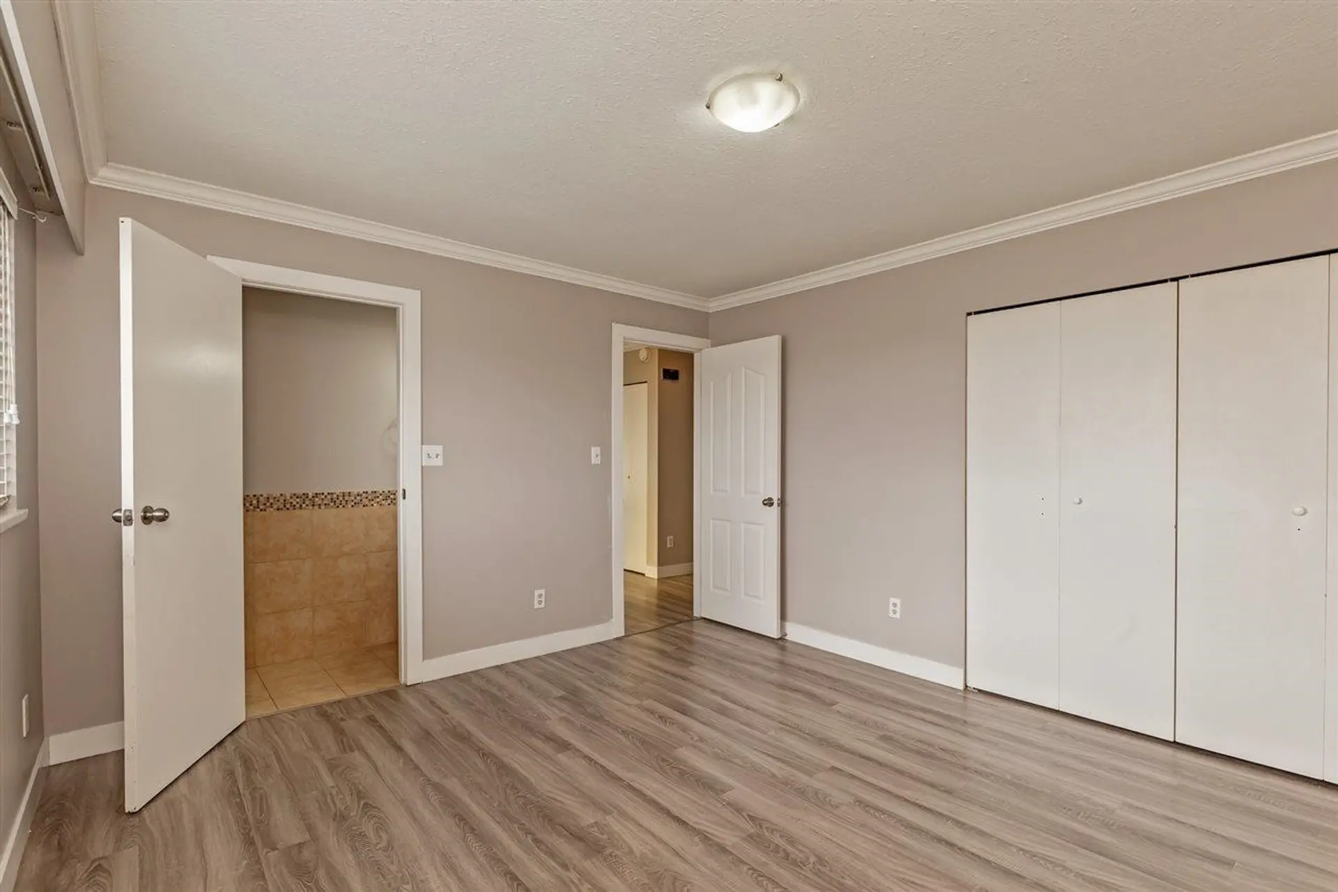 31511 Marshall Road - Image 12