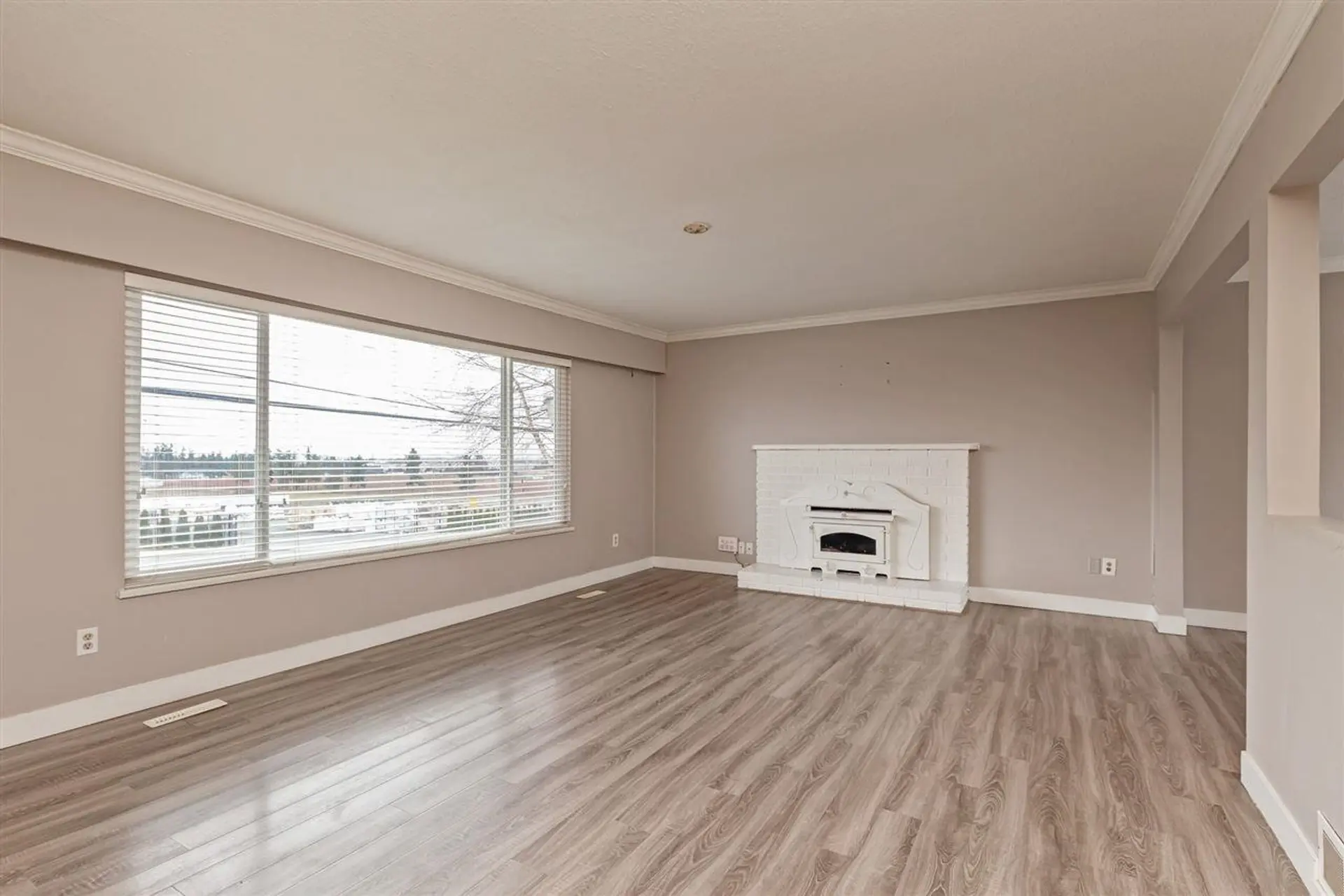 31511 Marshall Road - Image 6