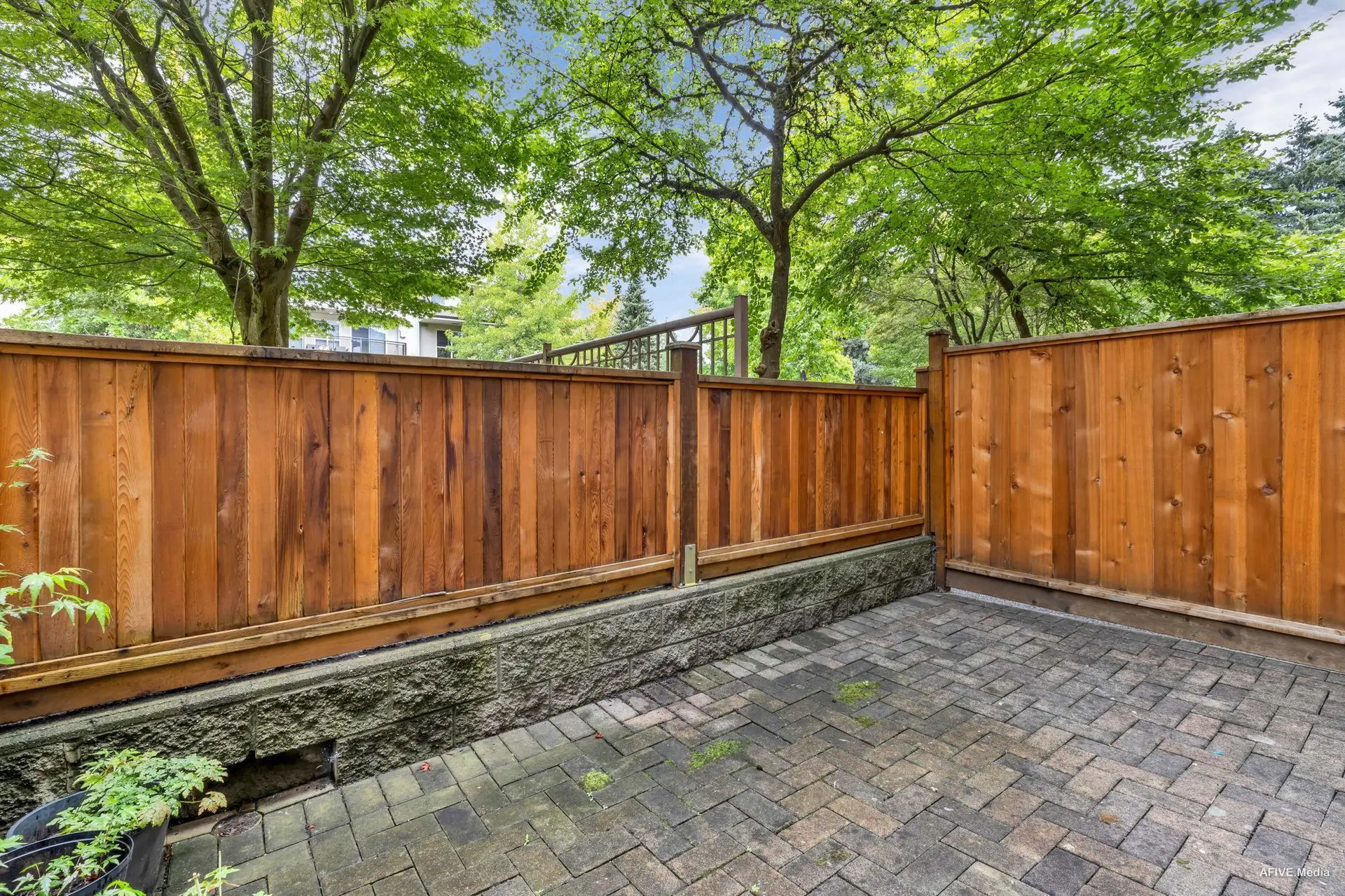 #103 7475 138 Street - Image 19