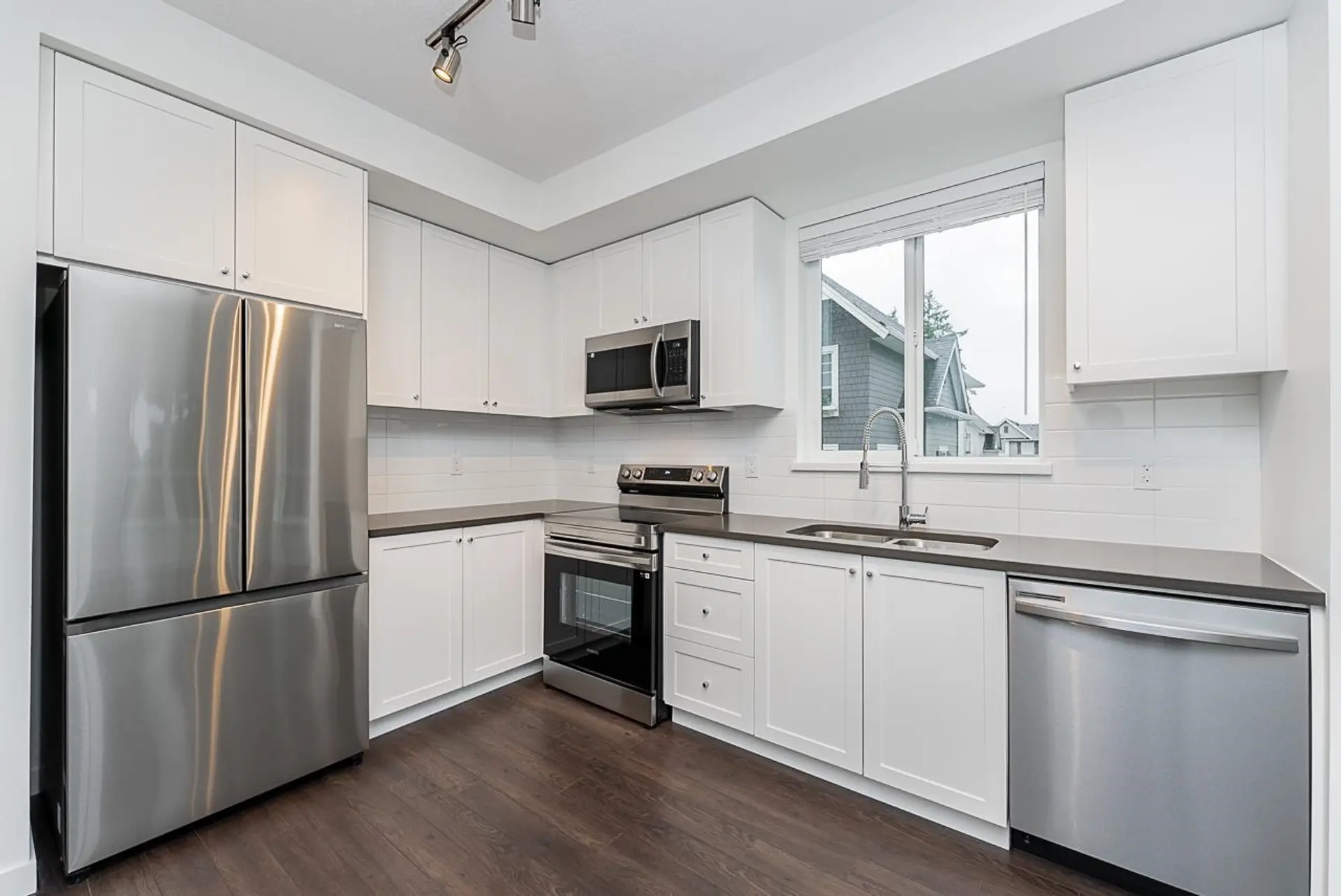 #506 15738 85 Avenue - Image 8