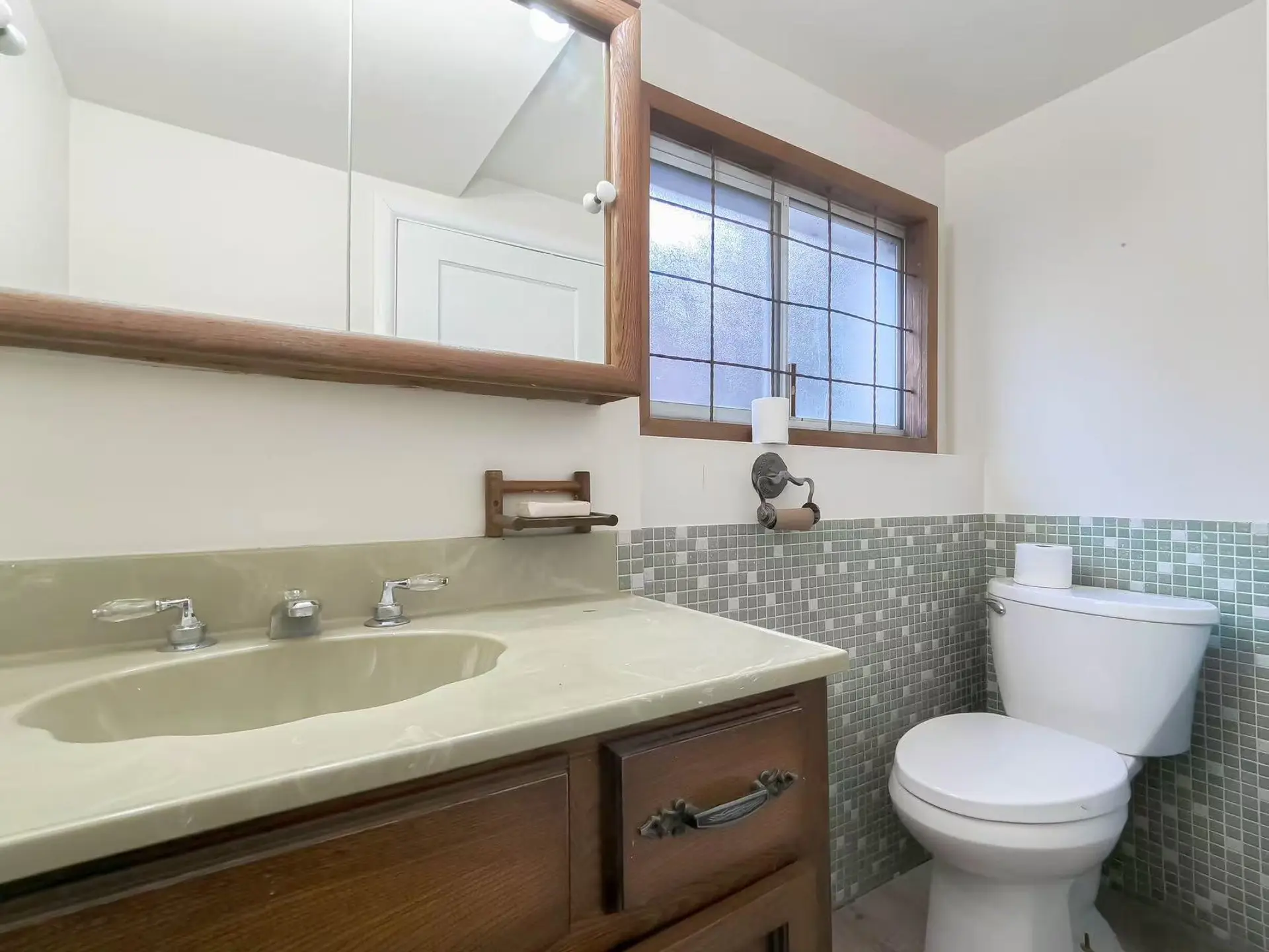 2134 W 53rd Avenue - Image 7
