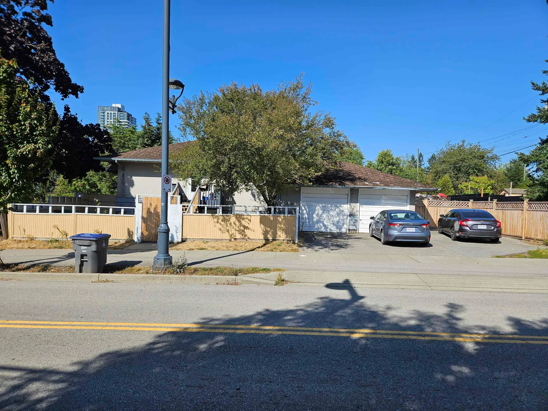 10564 137a Street - Image 3