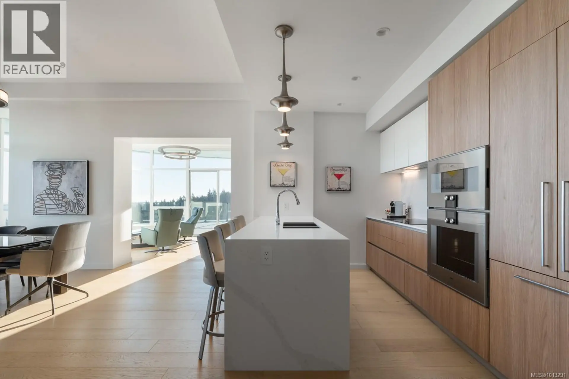 #1702 2000 Hannington Rd - Image 5