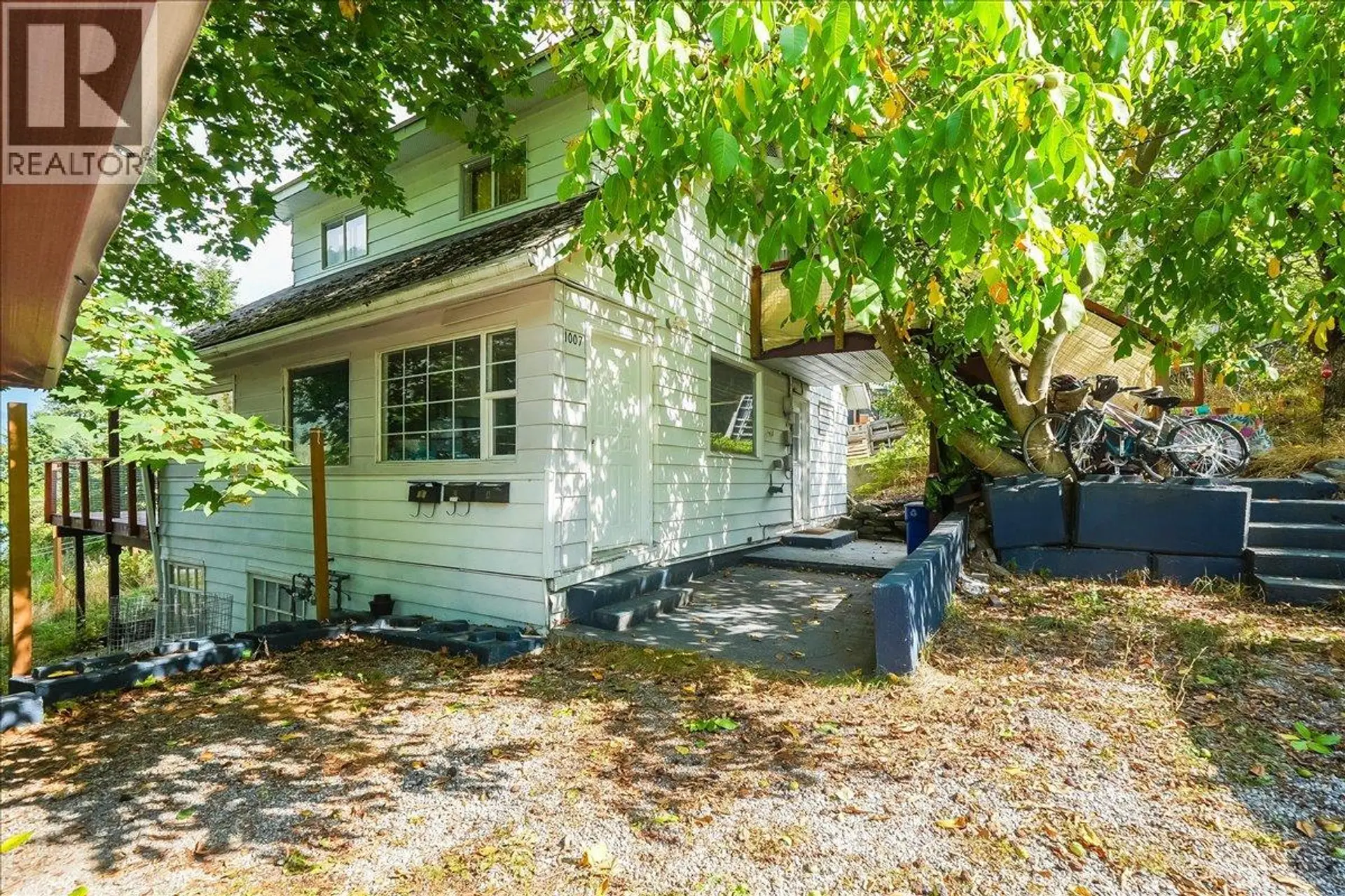 Property at 1007 Gordon Street, Nelson, BC