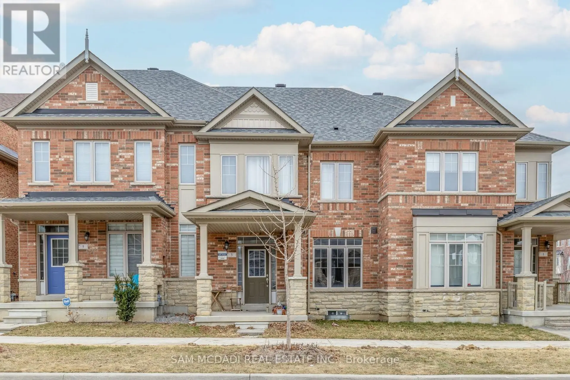 3 HENRY BAUER AVENUE - Image 1