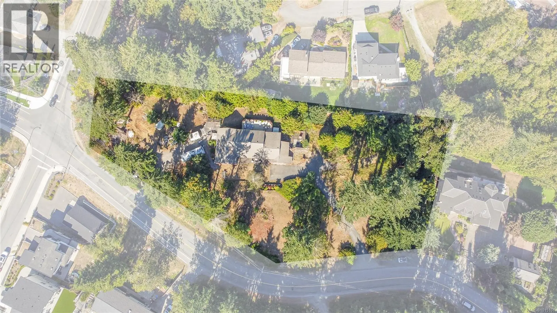 Property at 918 walfred Rd, Langford, BC