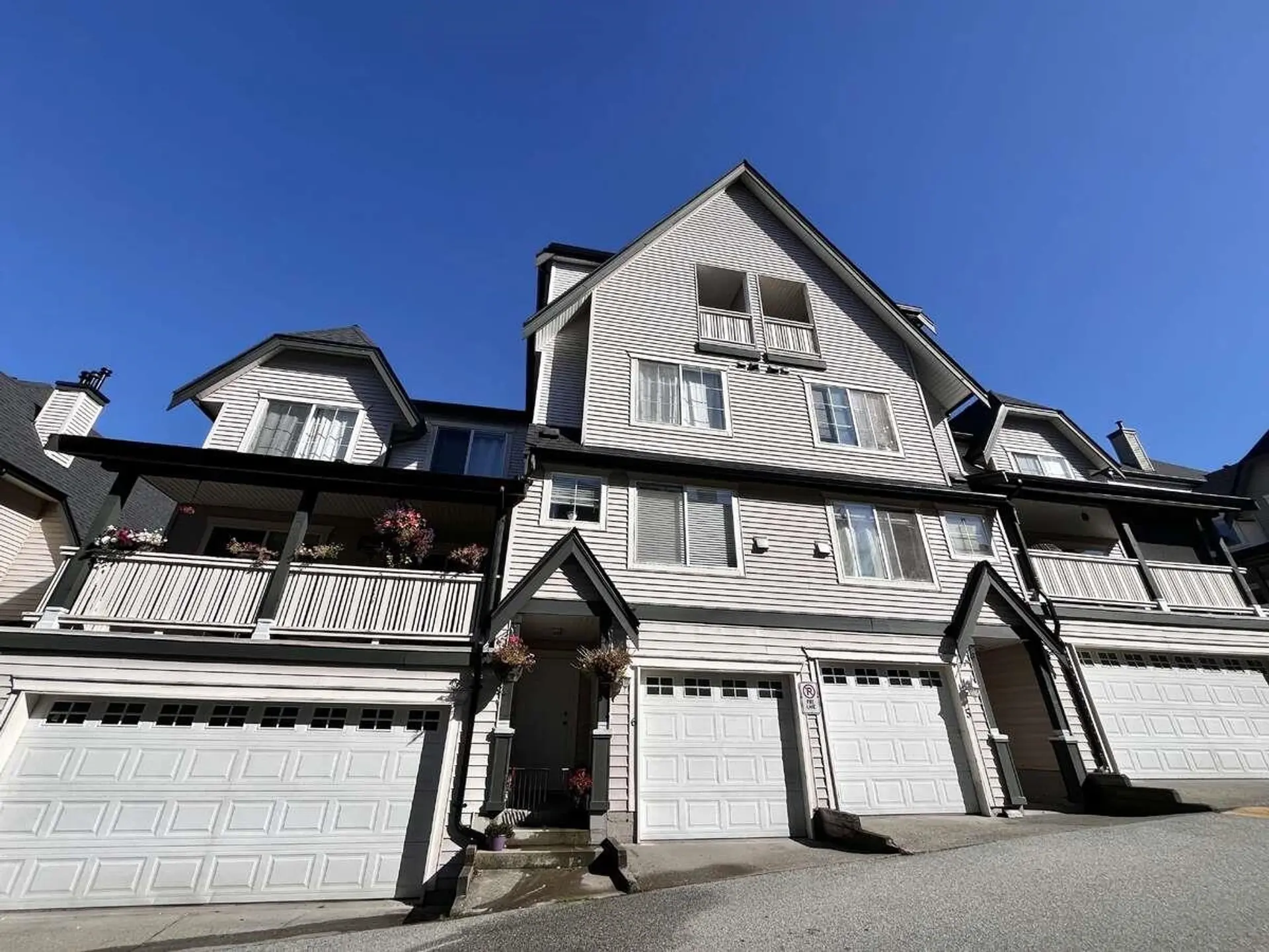 Property at #5 15355 26 Avenue, Surrey, BC